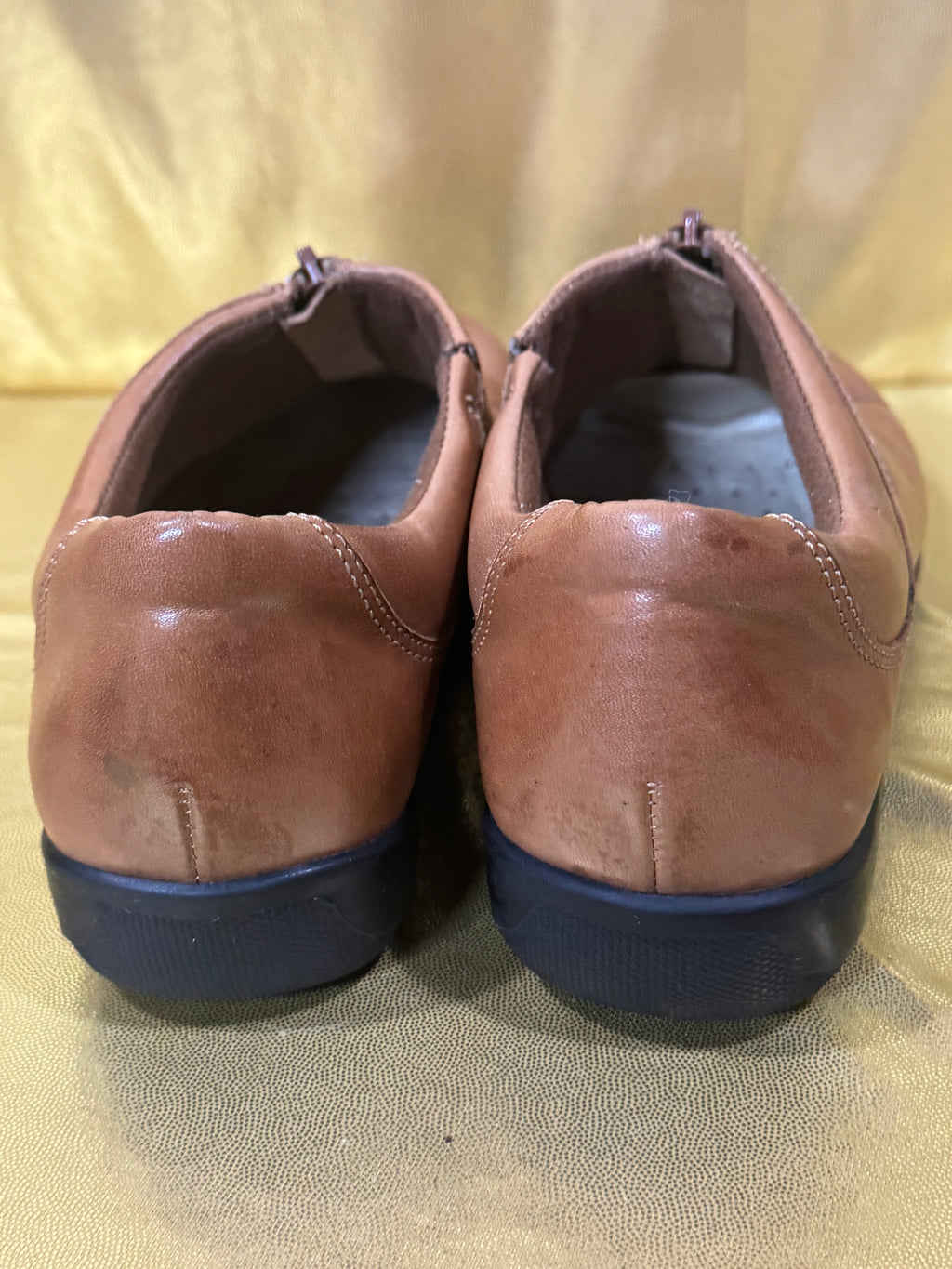 Air Supply Comfort System Size 7.5 Brown Leather Front-Zip Loafers