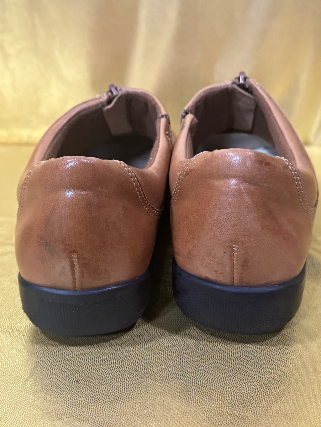 Air Supply Comfort System Size 7.5 Brown Leather Front-Zip Loafers