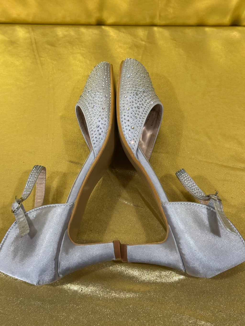 Bandolino "Tad" Black Wedge Pumps with Silver Hardware Accents – Size 9.5