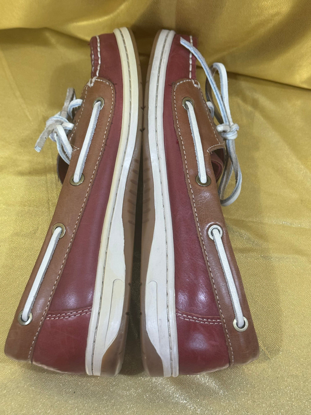 Vintage-Vibe Naturalizer Leather Boat Shoes – Size 7.5