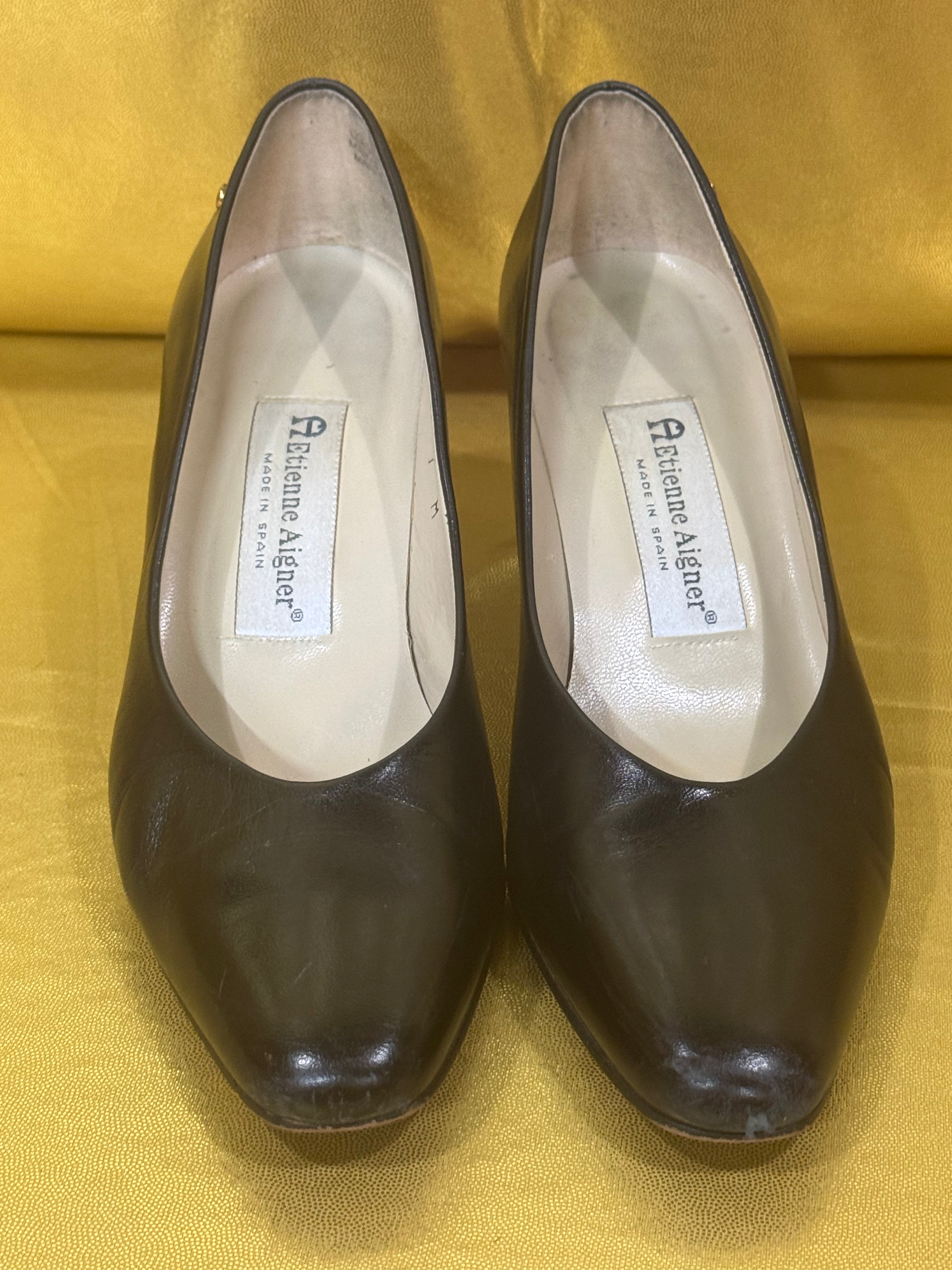 Etienne Aigner Taylor Black Leather Pumps Block Heel Almond Toe Vintage Size 7