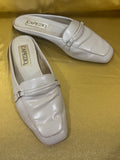 Vintage Capezio "Jenna" Cream Leather Mule Loafers – Size 6.5