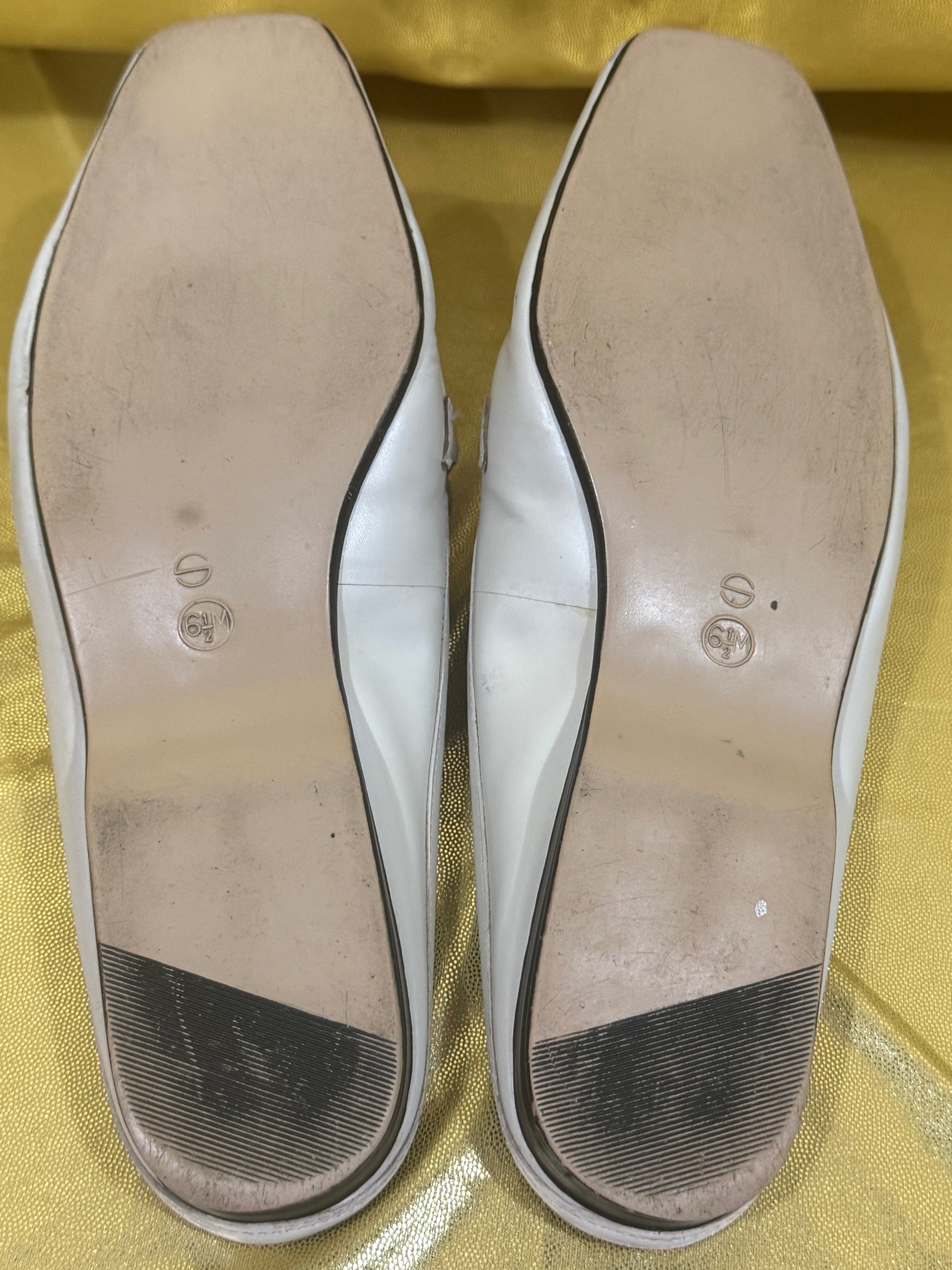 Vintage Capezio "Jenna" Cream Leather Mule Loafers – Size 6.5