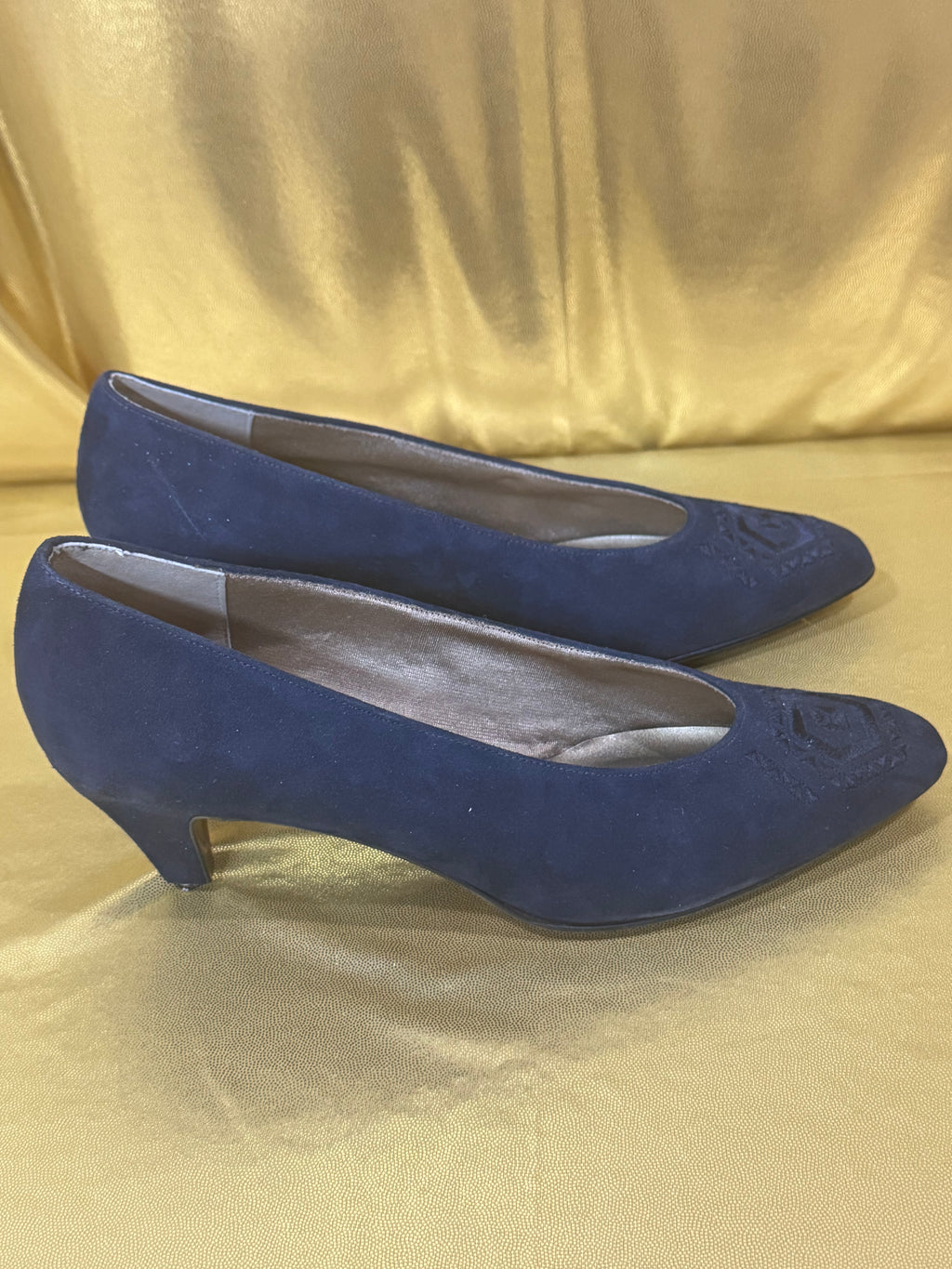 Vintage LifeStride Navy Blue Suede Heels | Embroidered Toe Block Heel | Made in USA | Size 7
