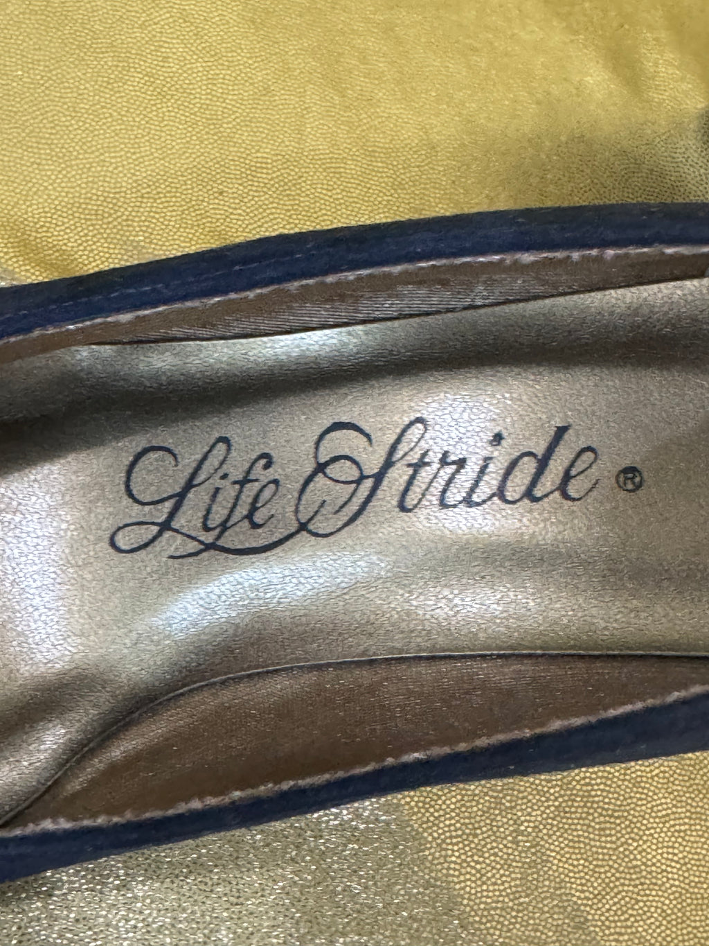 Vintage LifeStride Navy Blue Suede Heels | Embroidered Toe Block Heel | Made in USA | Size 7