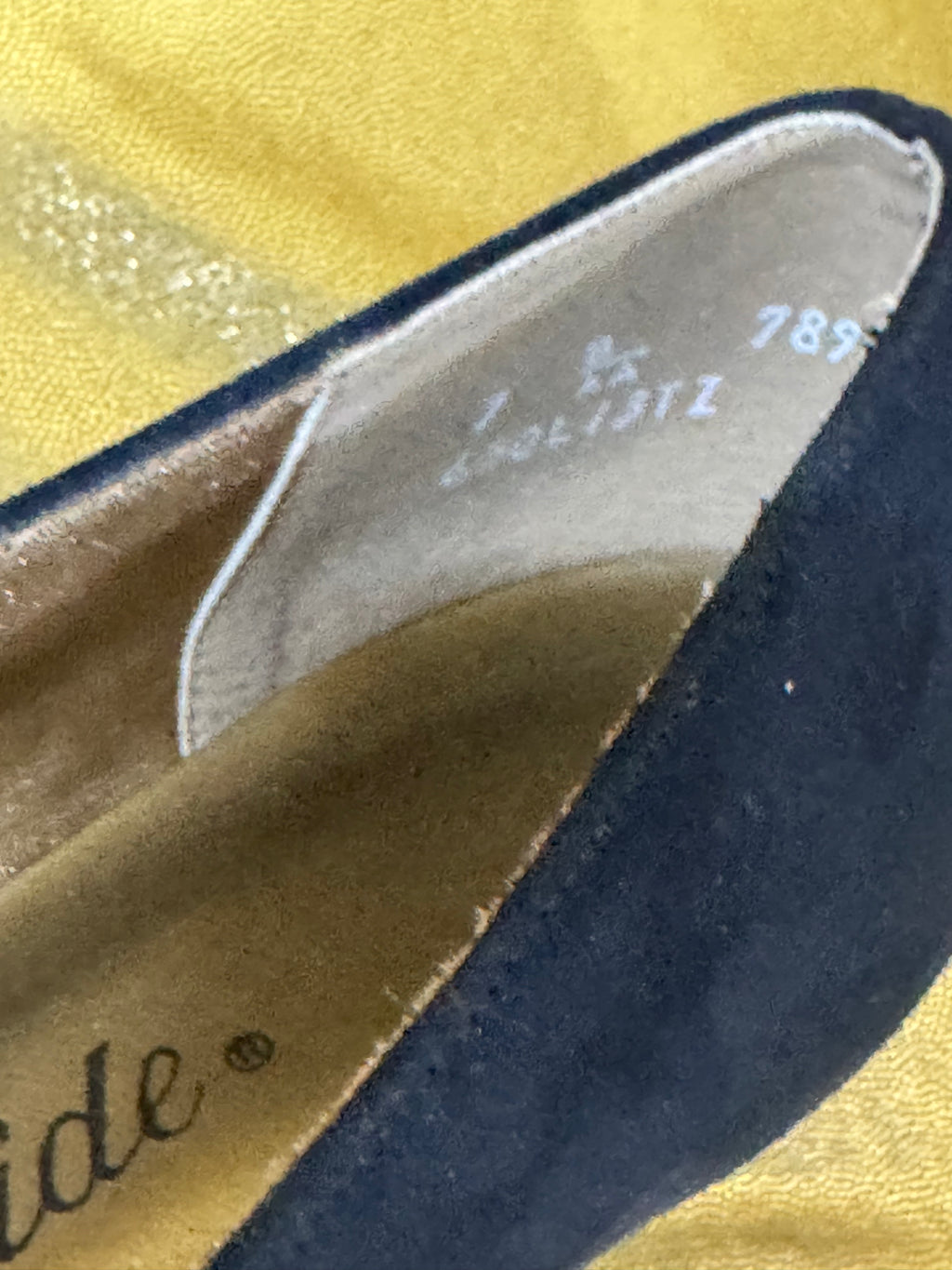 Vintage LifeStride Navy Blue Suede Heels | Embroidered Toe Block Heel | Made in USA | Size 7
