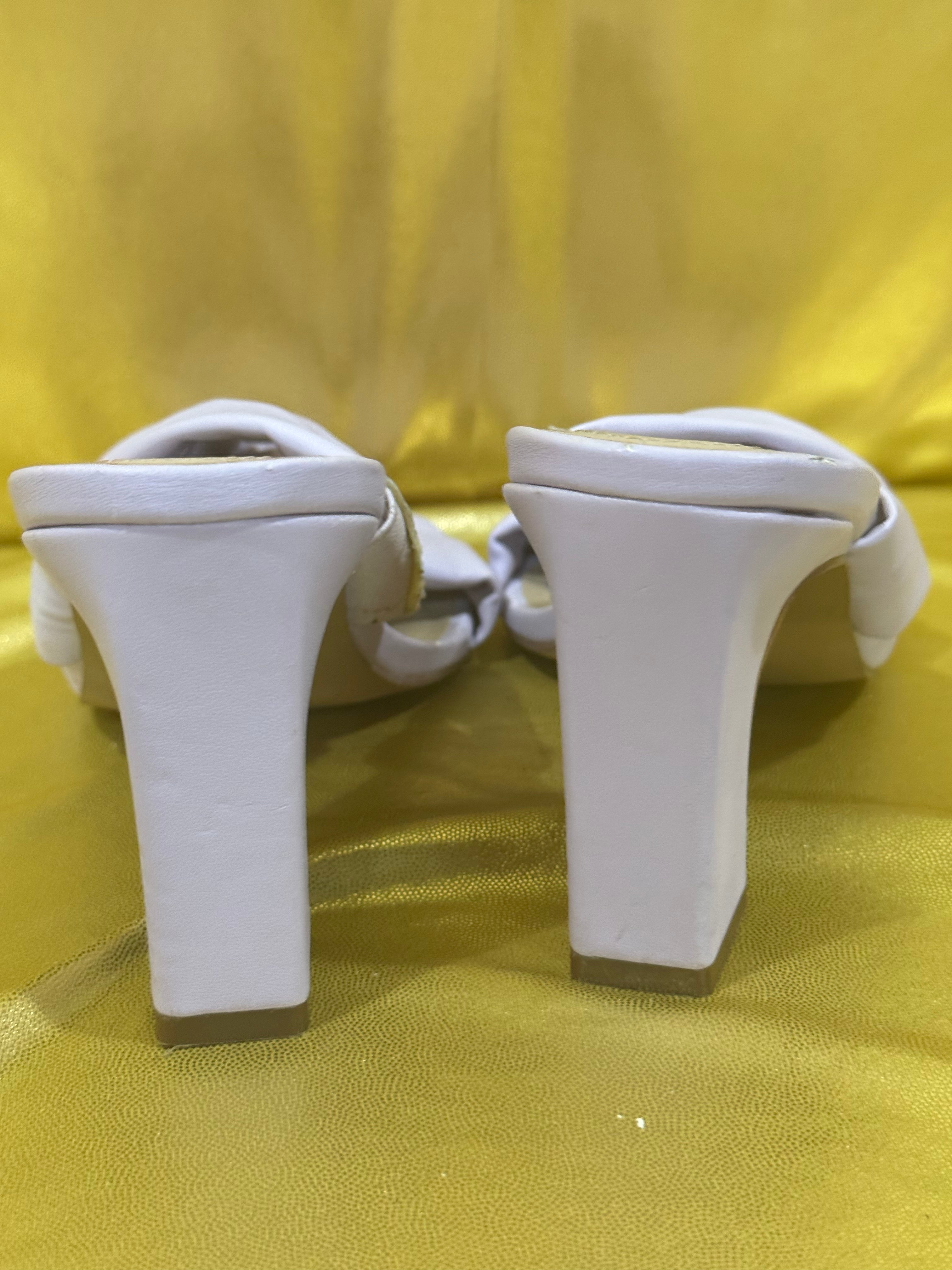 Charles by Charles David Lavender Twisted Block Heel Sandals - Size 8.5