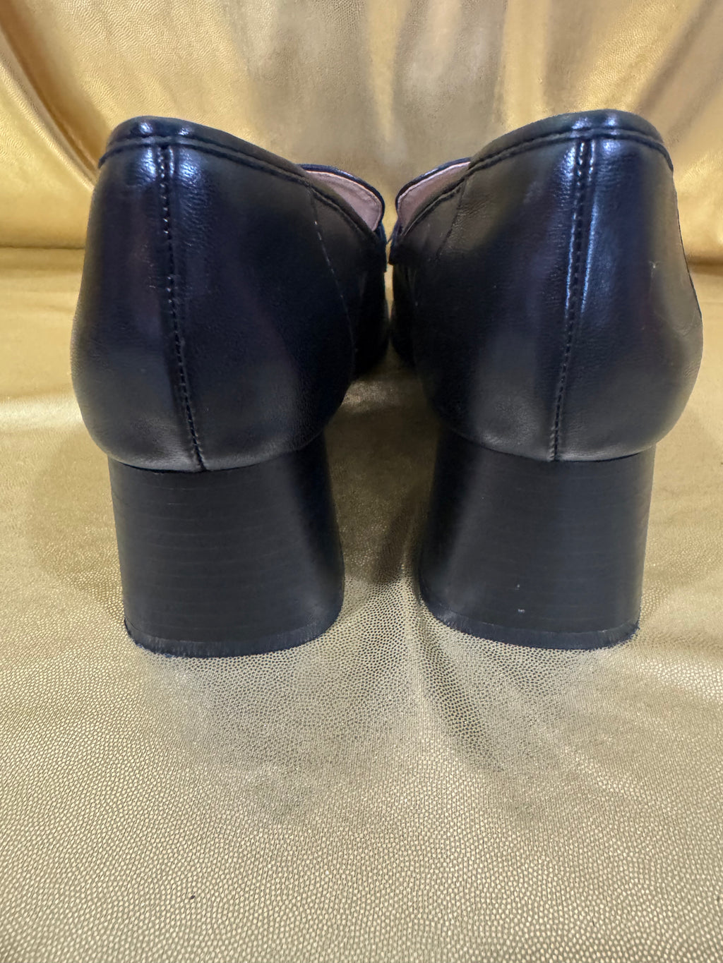 Adrienne Vittadini Black Leather Heeled Loafers with Silver Bit Detail - Size 7.5