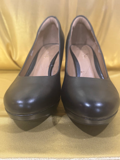 Classic Naturalizer Michelle Black Leather Heels | Size 8.5