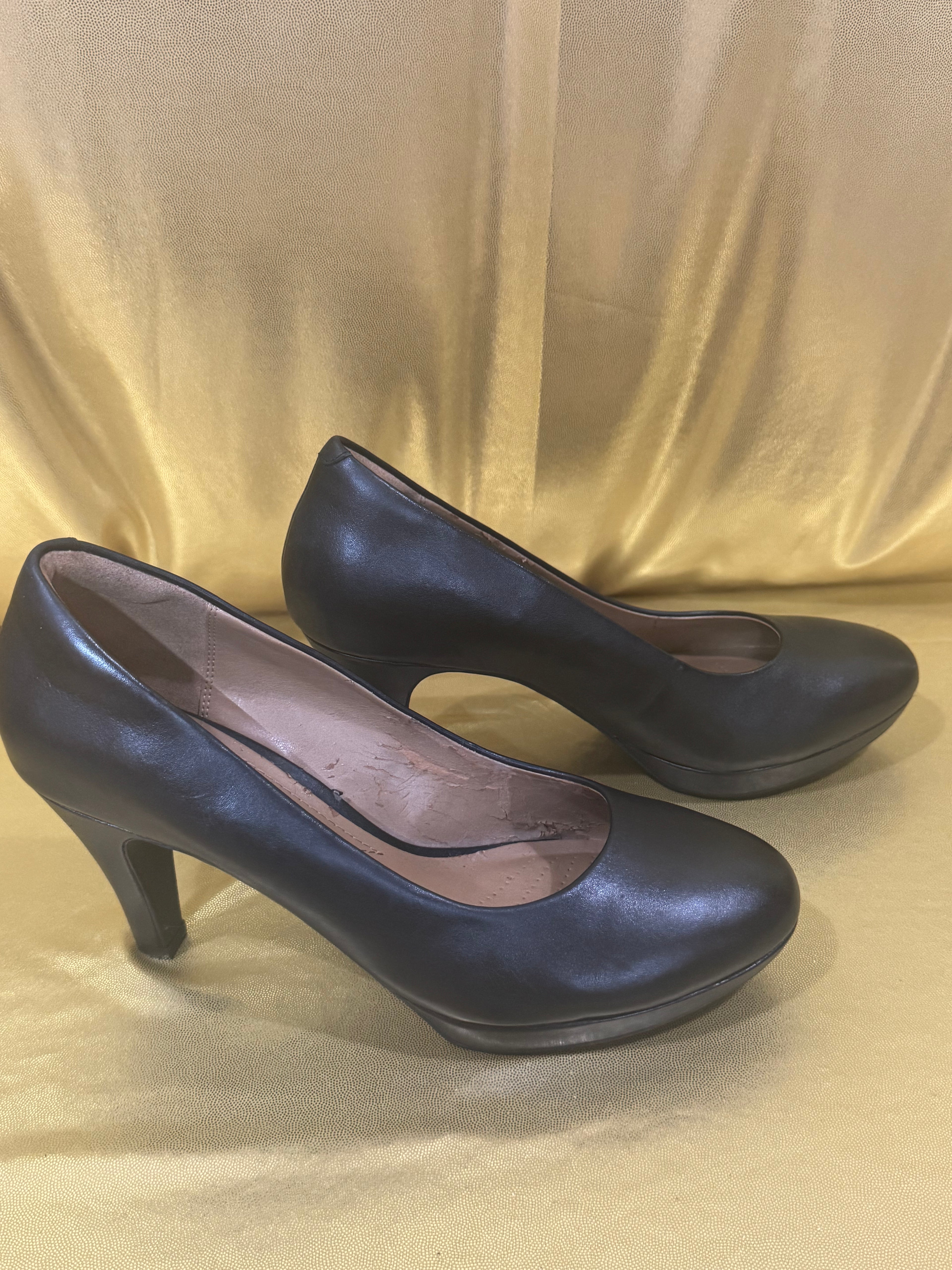 Classic Naturalizer Michelle Black Leather Heels | Size 8.5