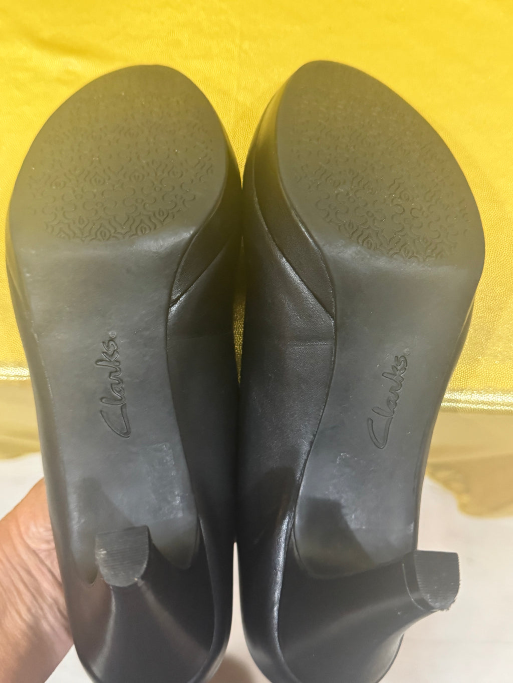 Classic Naturalizer Michelle Black Leather Heels | Size 8.5
