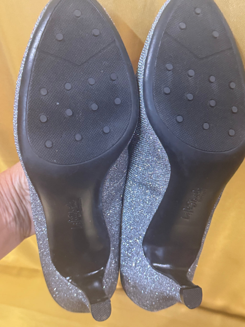 LifeStride Parigi Silver Glitter Classic Pumps | Size 9M | Comfort Insole