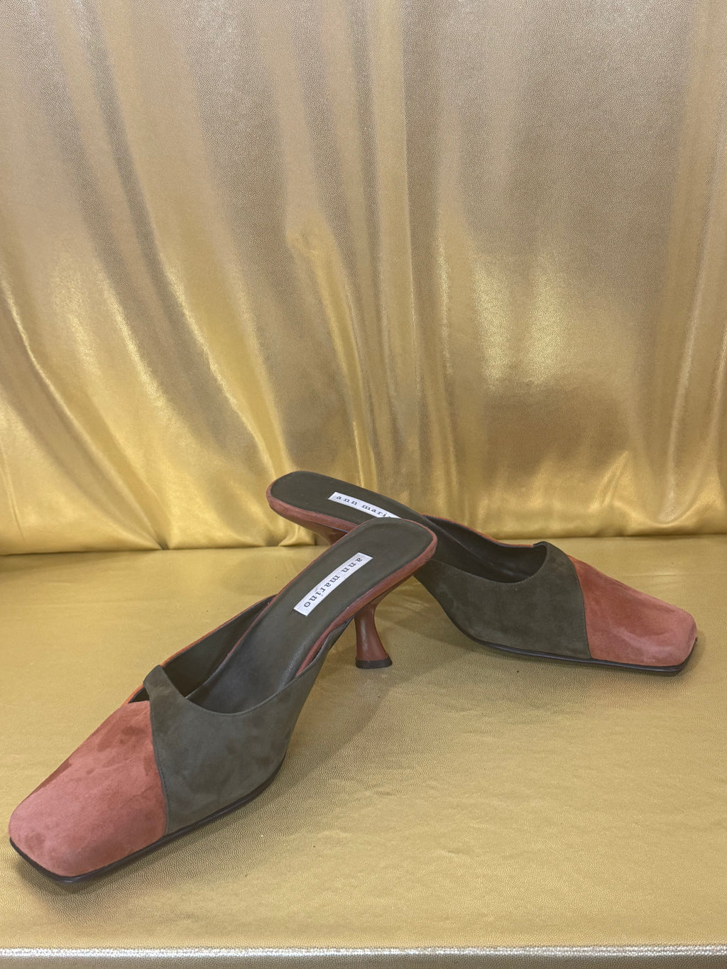 ✨ Ann Marino Vintage Two-Tone Suede Square Toe Kitten Heel Mules - Size 11M
