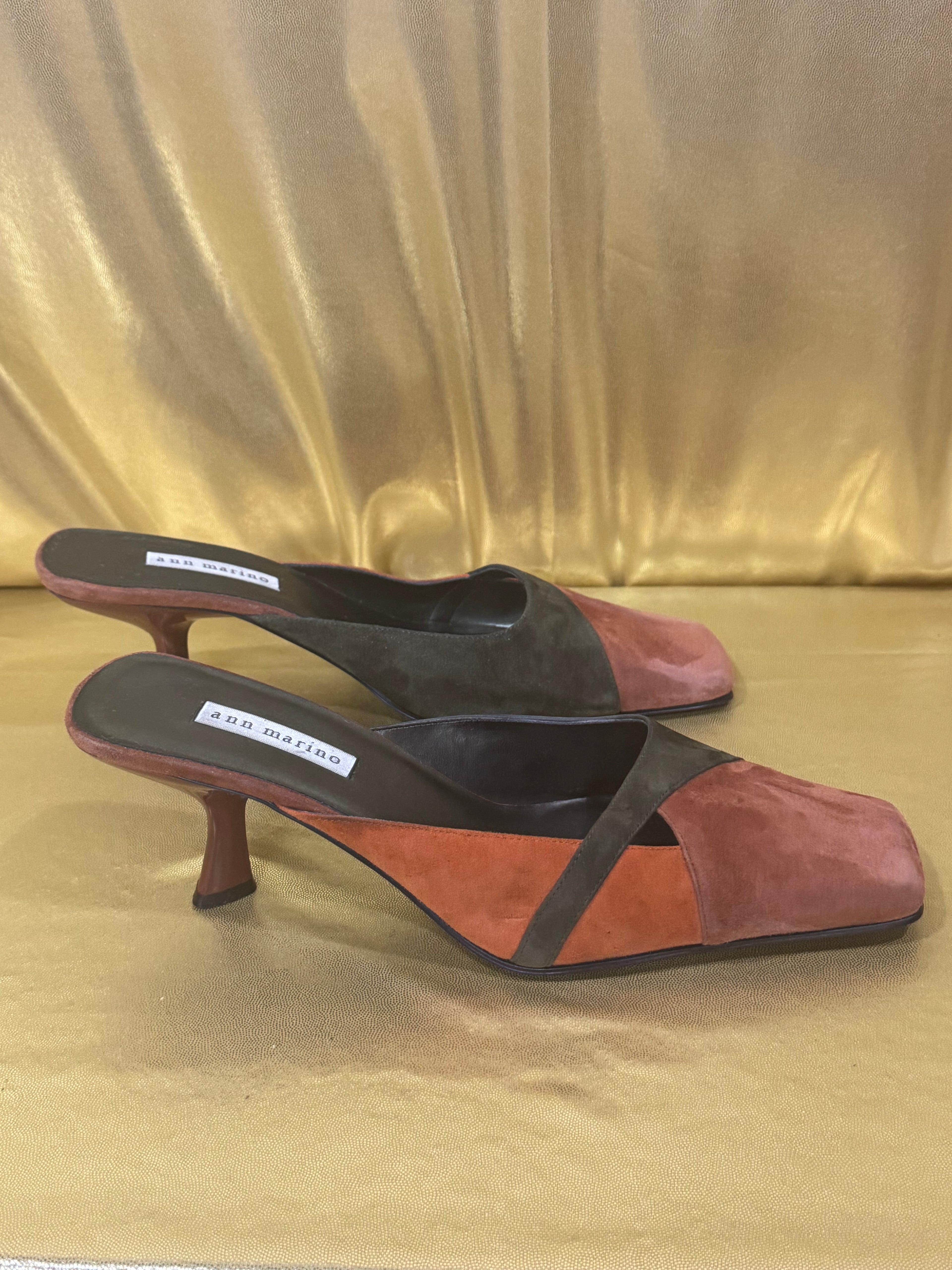 ✨ Ann Marino Vintage Two-Tone Suede Square Toe Kitten Heel Mules - Size 11M