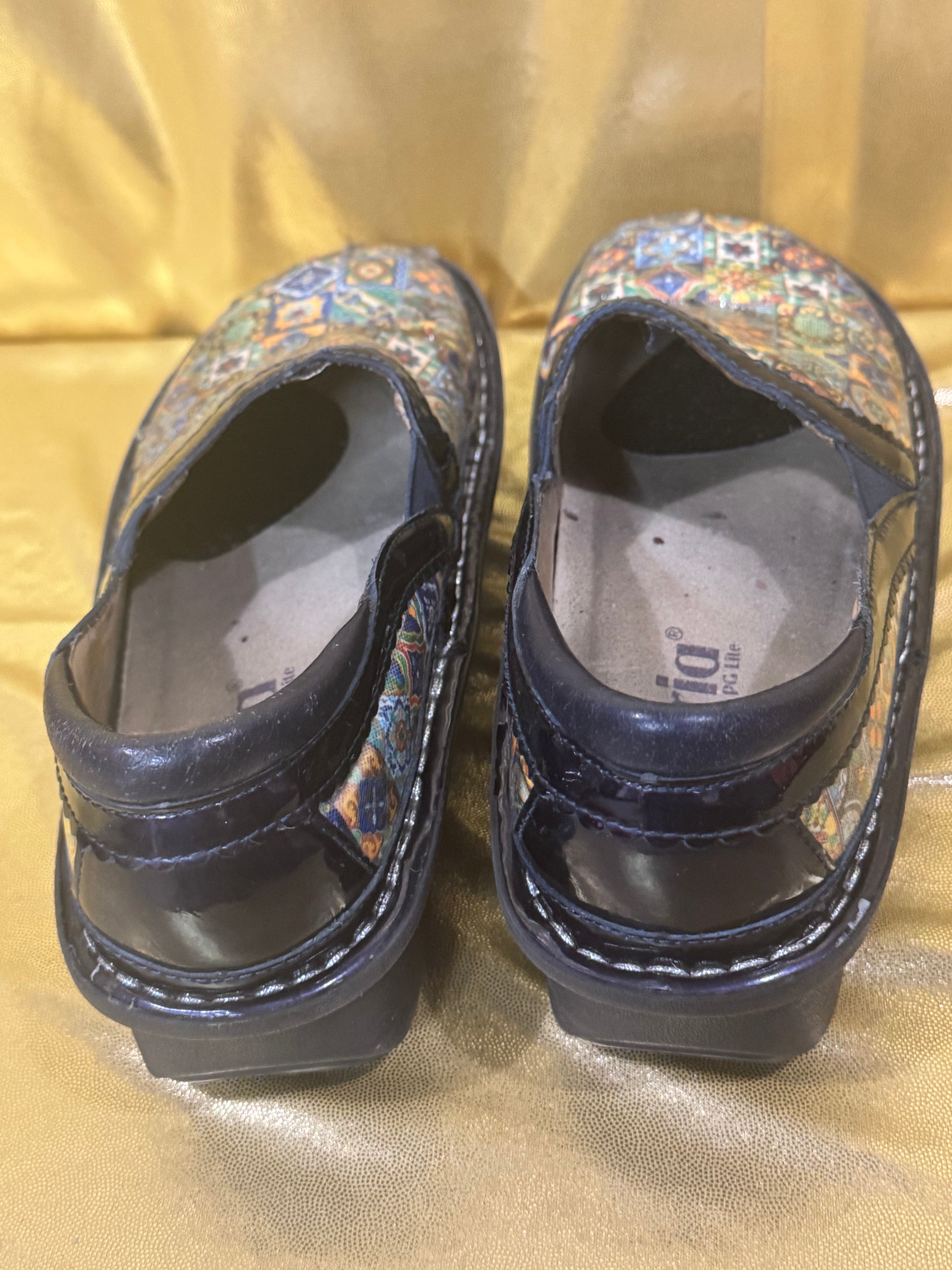 Alegria Debra Mosaic Patchwork Leather Slip-On Clogs | Women's Size 36 (US 6-6.5)