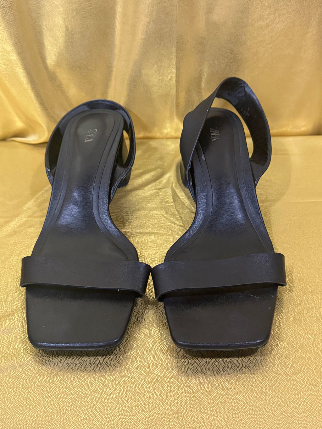 Zara Black Square-Toe Block-Heel Sandals – Size 40