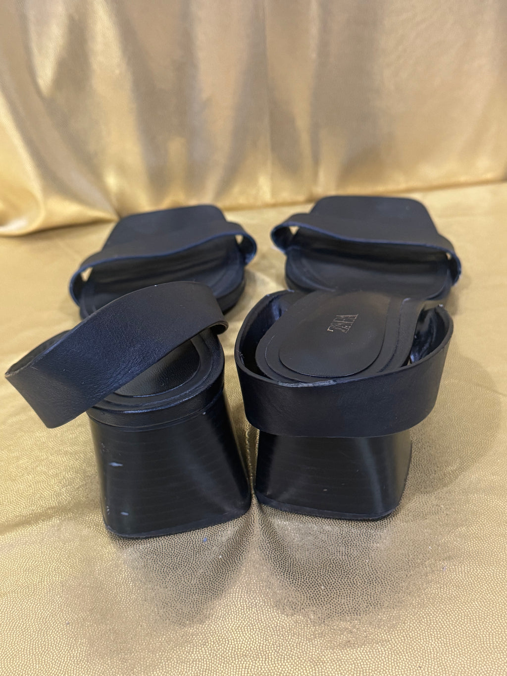Zara Black Square-Toe Block-Heel Sandals – Size 40