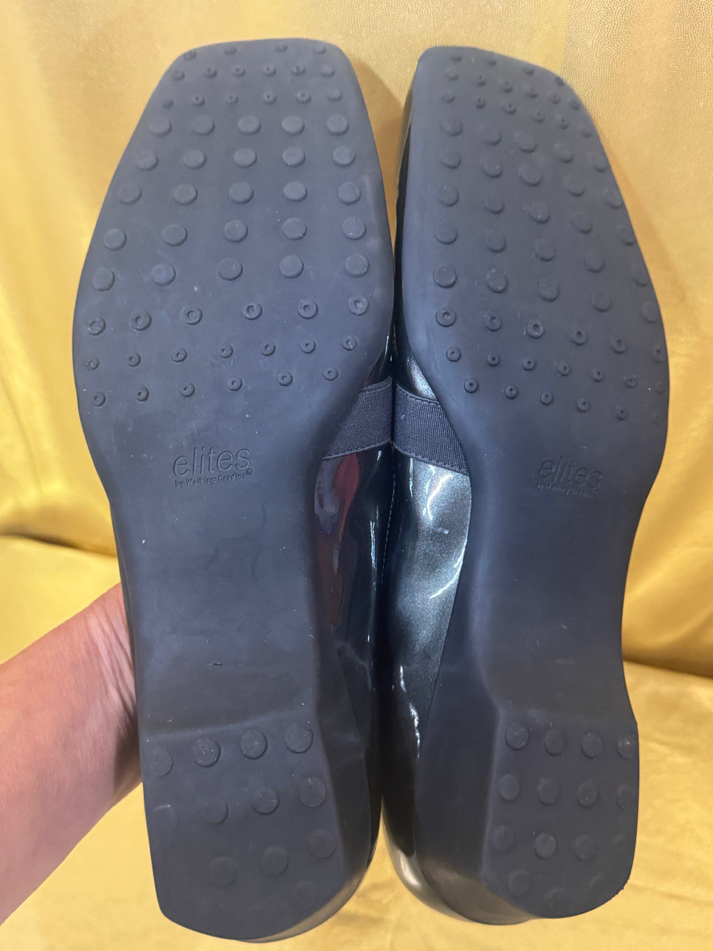 Elites by Walking Cradles Shiny Metallic Slip-On Loafer Pumps – Size 11W