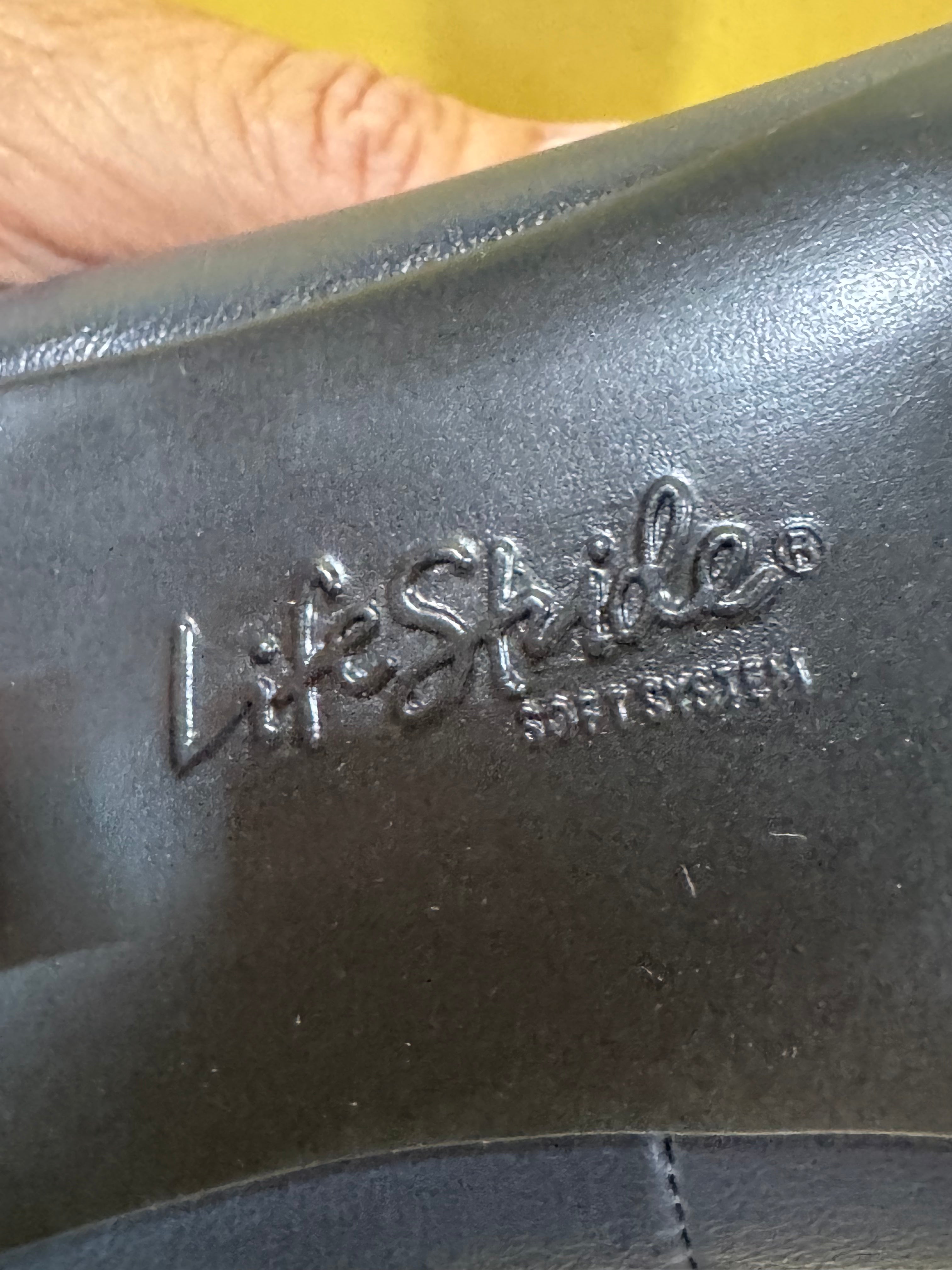 NWT LifeStride Parigi Women's Pumps - Dark Navy Blue - Size 10 (Brand New!)