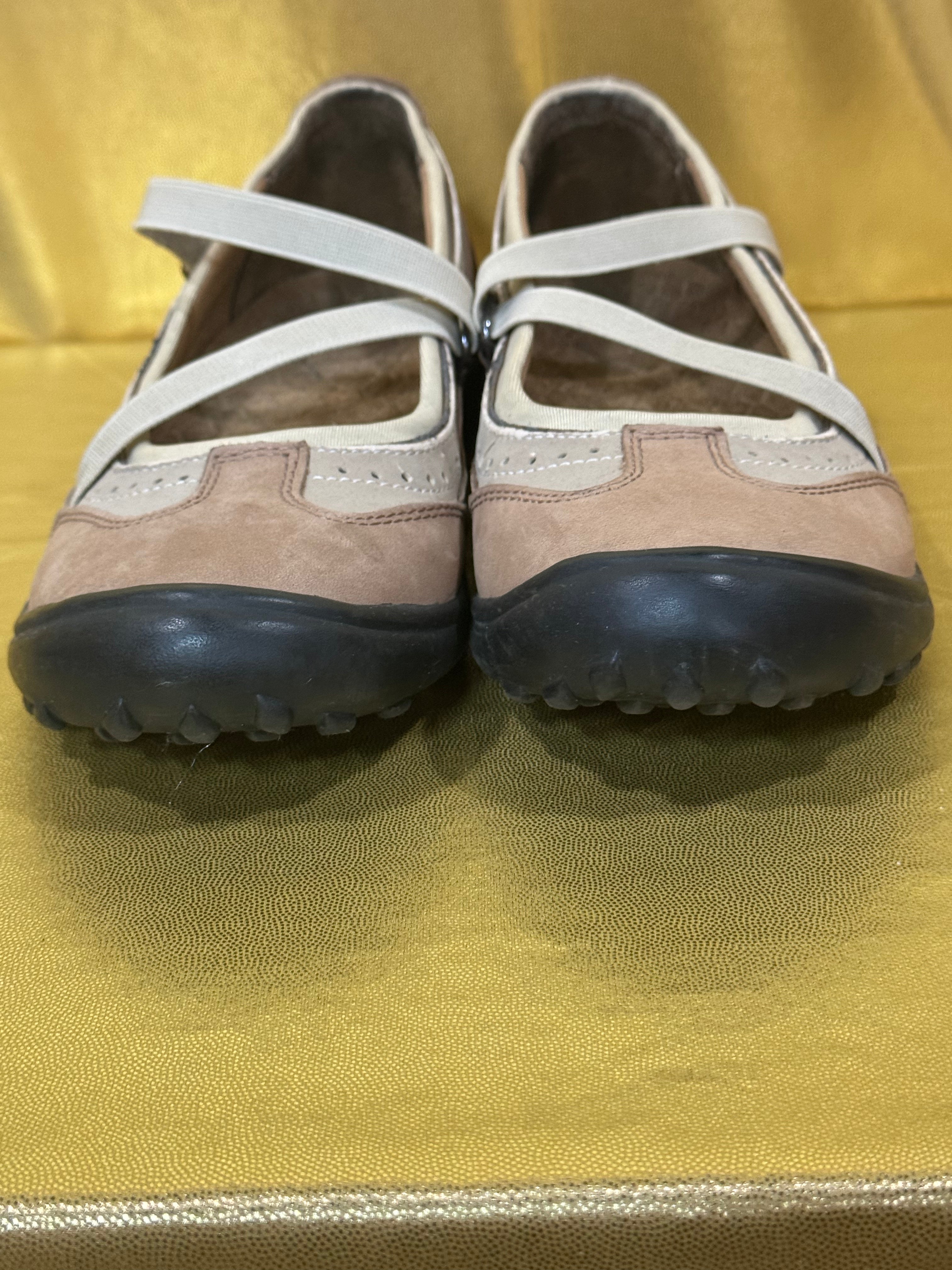 Lands' End Suede & Canvas Mary Jane Flats - Beige & Cream - Women's Size 7