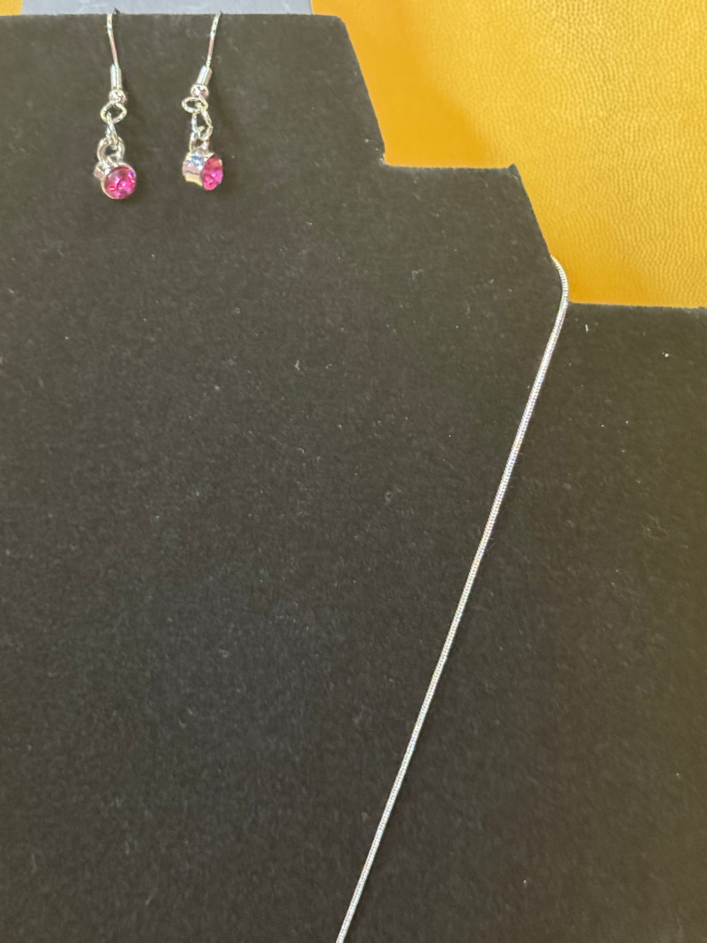Paparazzi "Emerald Energy" Necklace Set — Neon Yellow & Pink