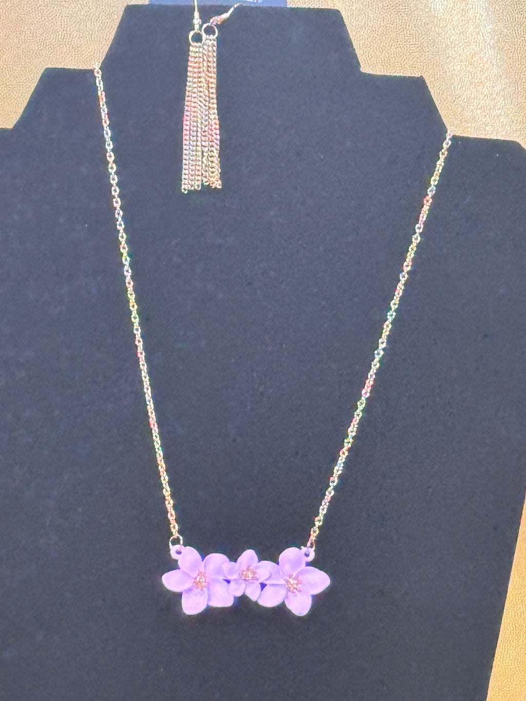 Paparazzi Accessories "Petunia Picnic" Plum Purple Matte Flower & Gold Chain Necklace Set