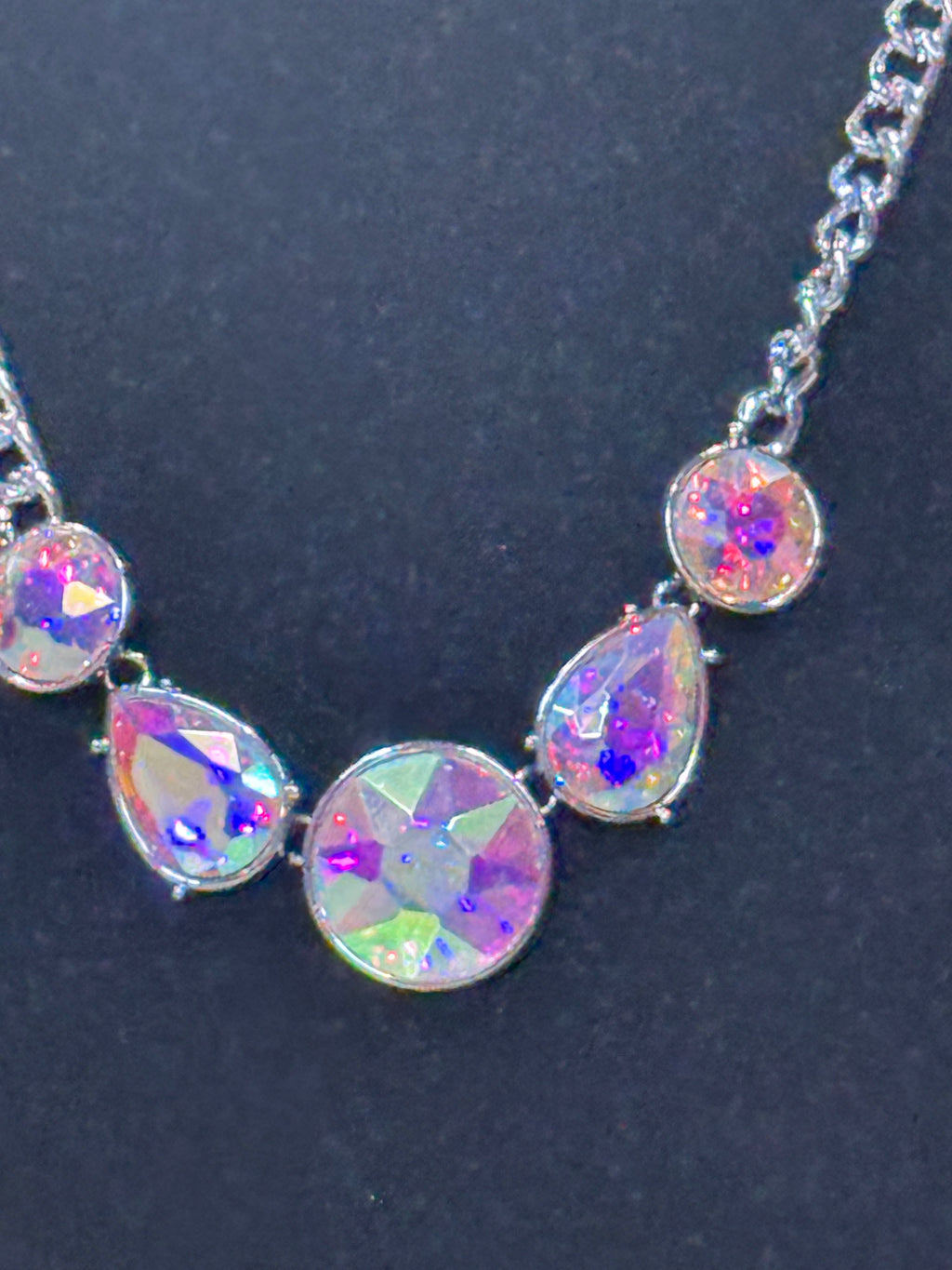 Paparazzi "All The World's My Stage" Iridescent Oil Spill Statement Necklace Set