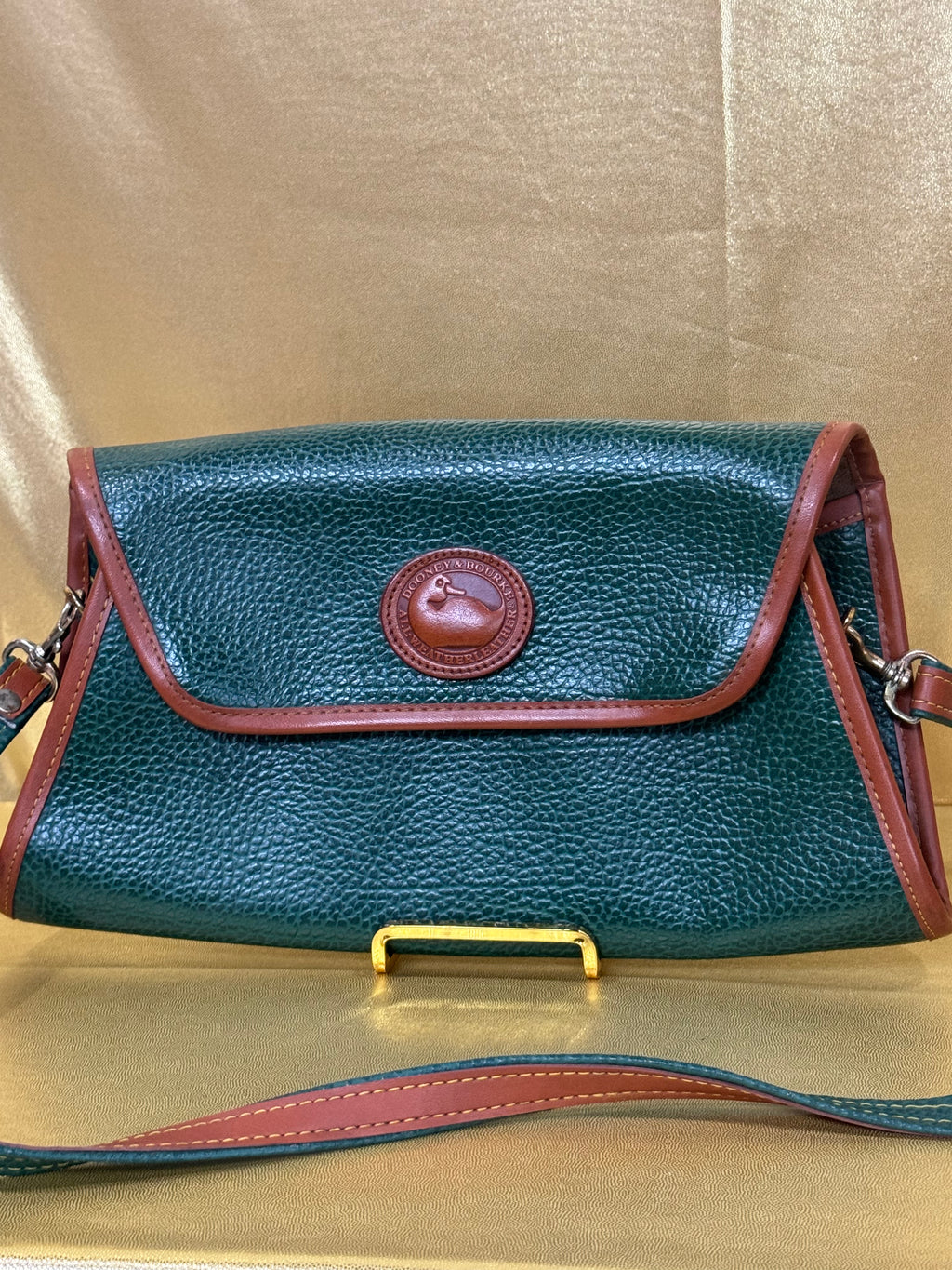 Vintage Dooney & Bourke All-Weather Leather Surrey Crossbody Bag – Forest Green