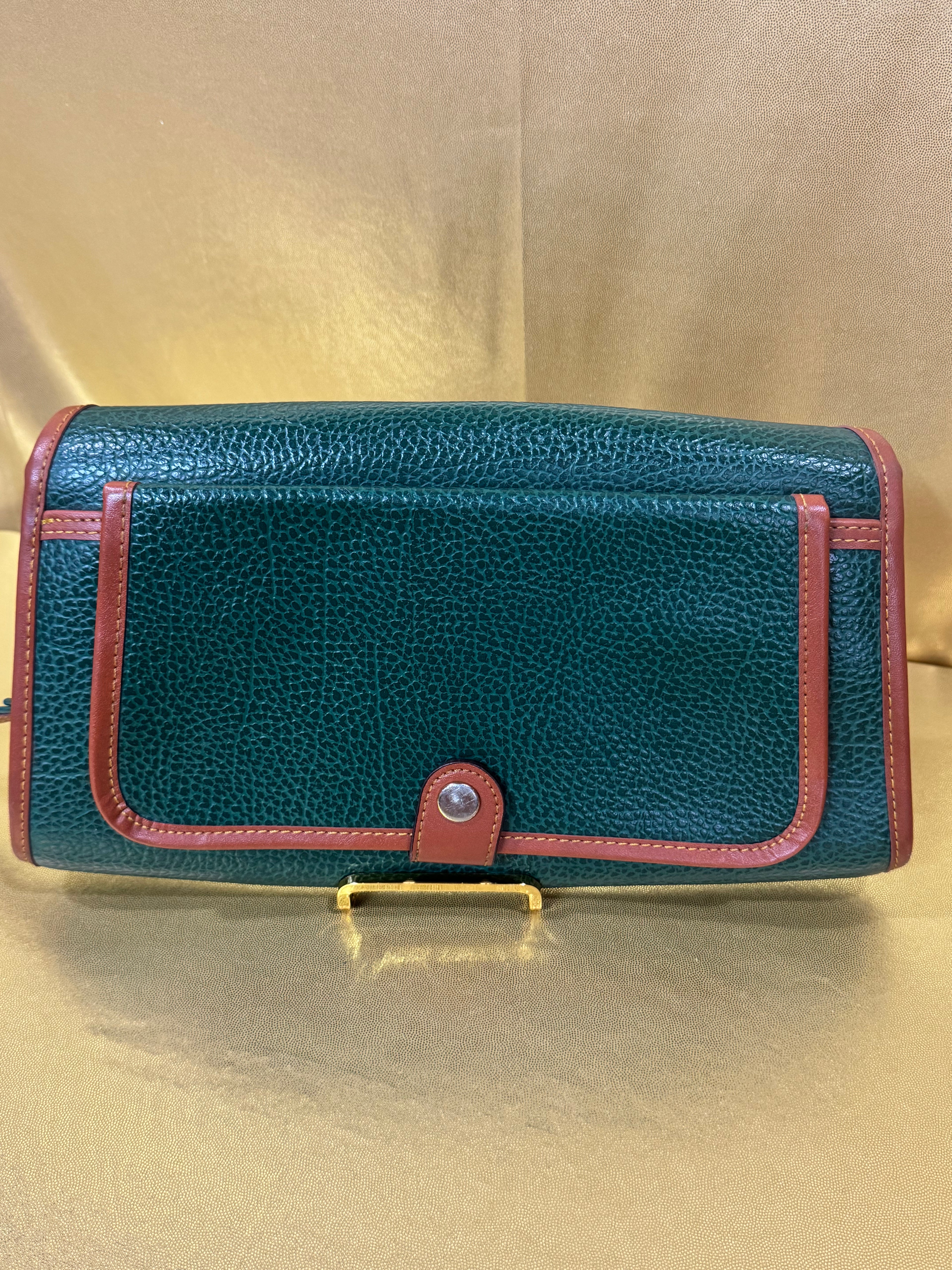 Vintage Dooney & Bourke All-Weather Leather Surrey Crossbody Bag – Forest Green