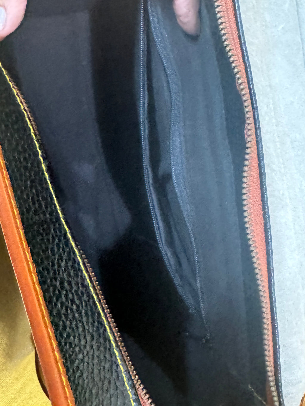 Vintage Dooney & Bourke All Weather Leather Lockhart Top Handle Satchel Crossbody – Black & British Tan