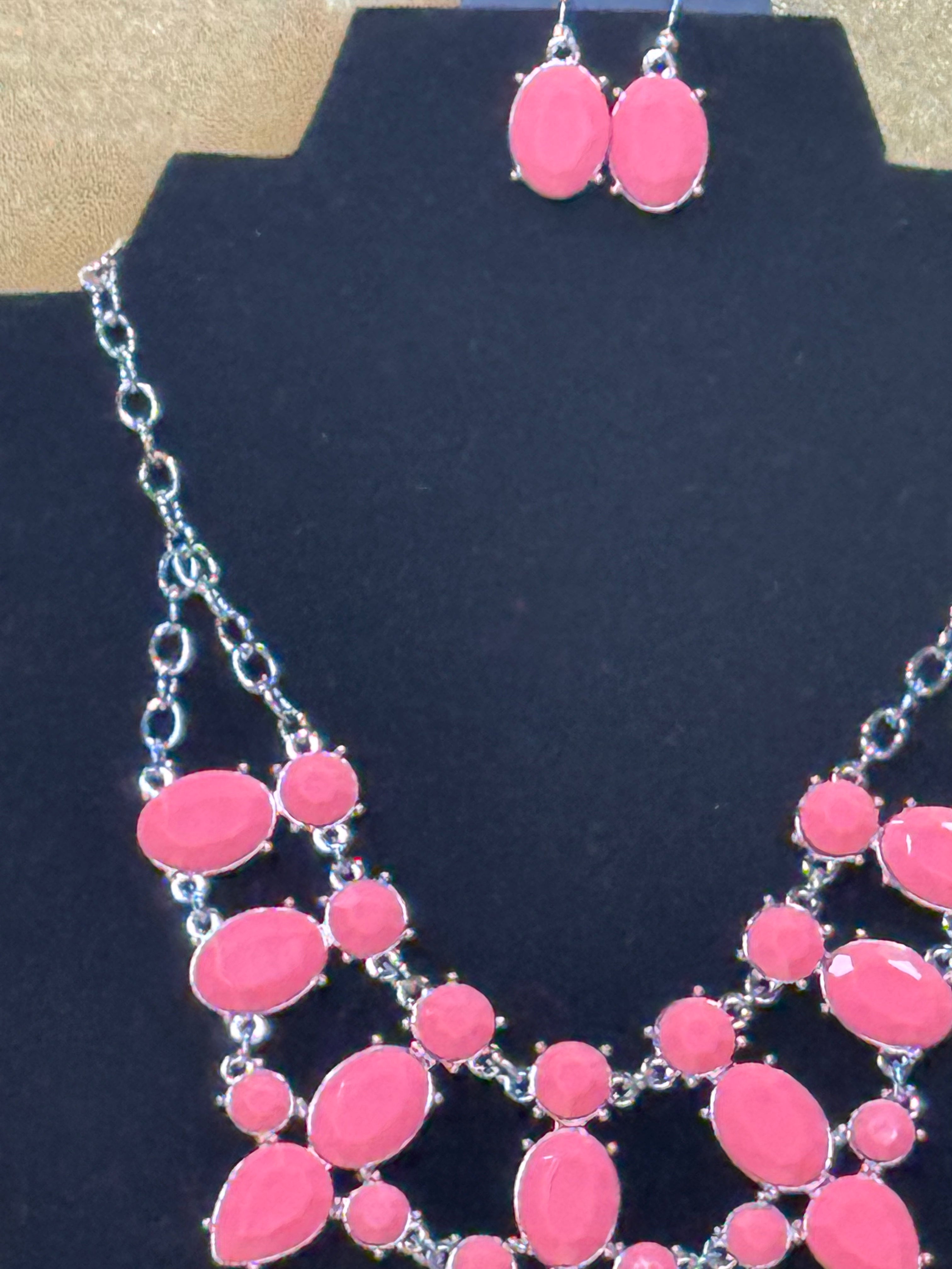 Paparazzi "Significant Influence" Pink Bead Statement Necklace & Earring Set ✨