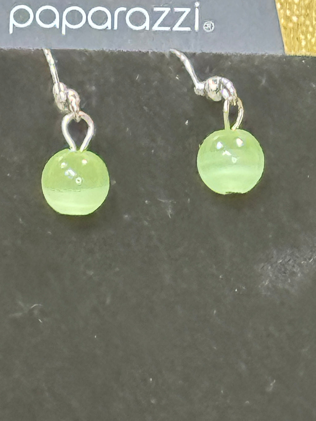 Paparazzi "Aura Allure" Mint Green Cat's Eye Necklace & Earring Set