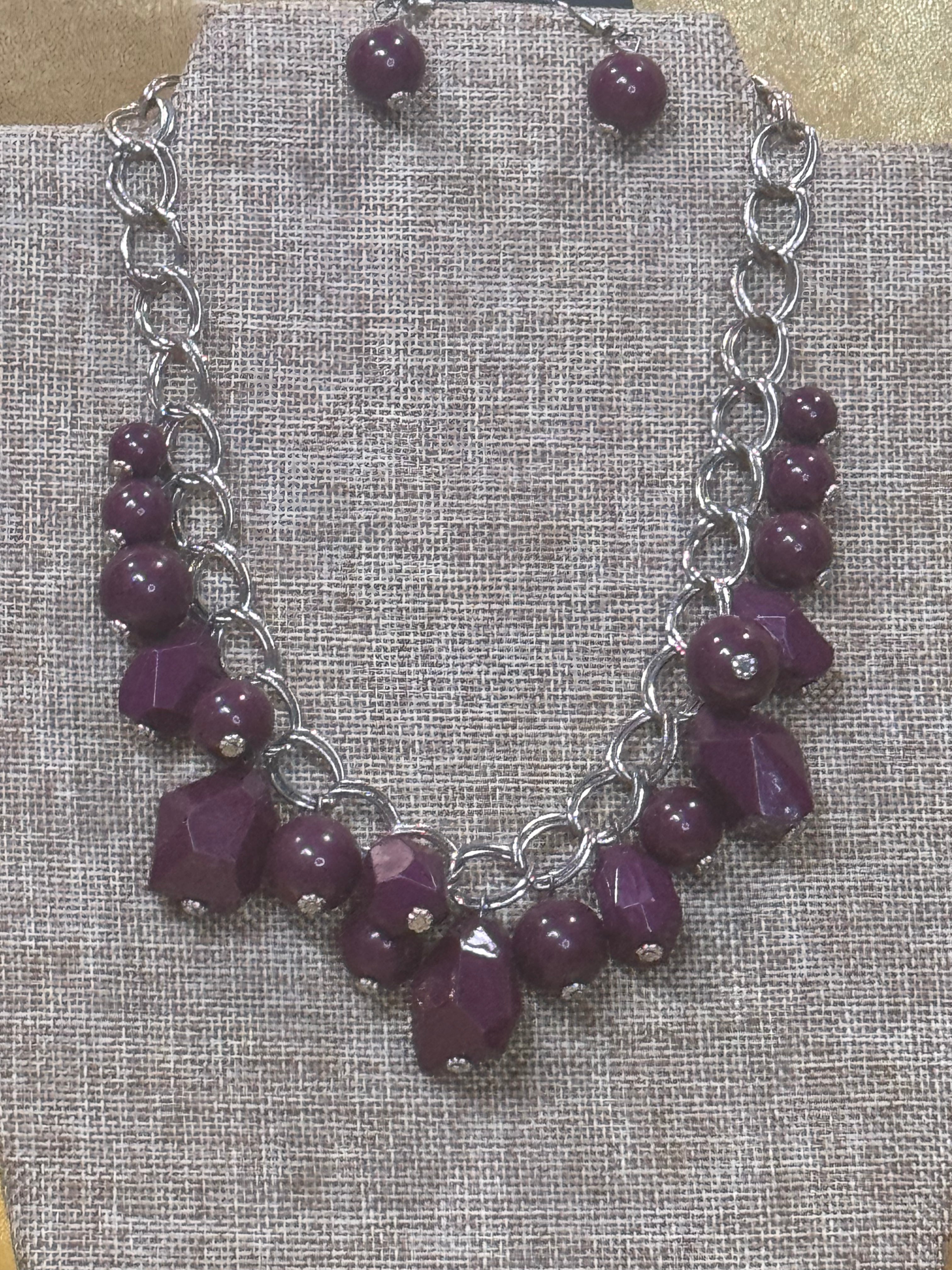 Paparazzi "Gorgeously Globetrotter" Purple Bead Chunky Silver Chain Necklace Set