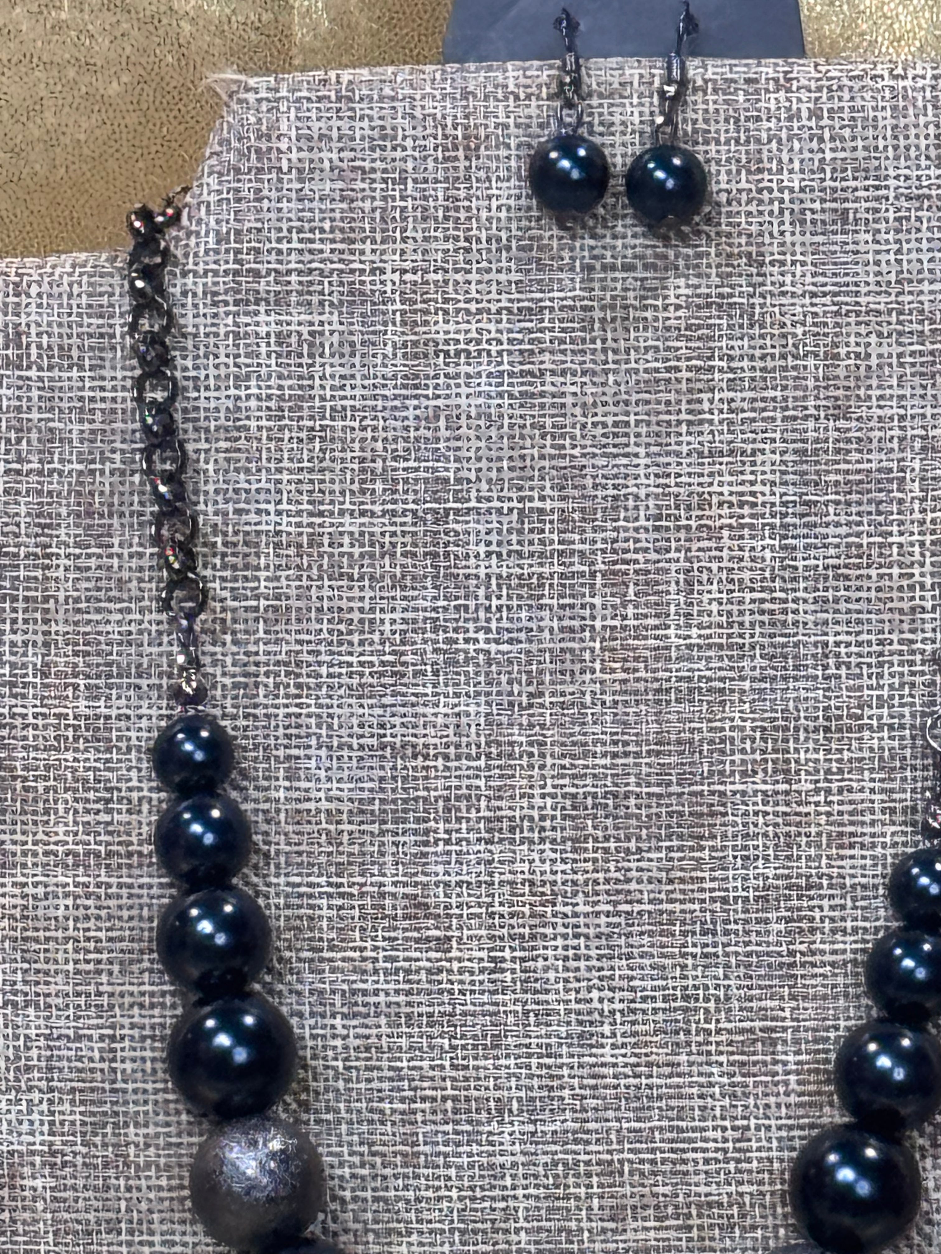 Paparazzi "Color Me CEO" Black & Gunmetal Textured Bead Necklace Set — NWT