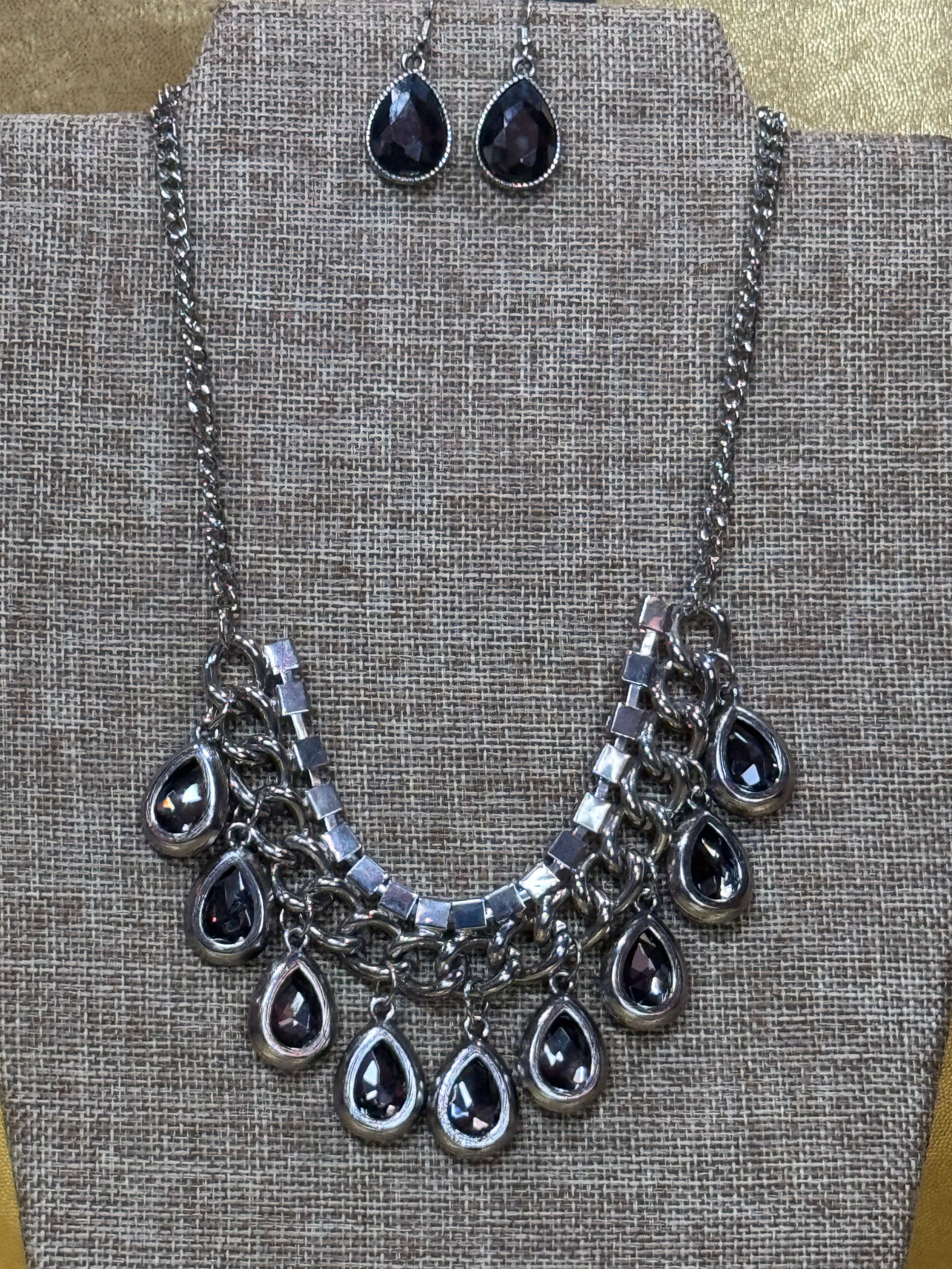All Toget-HEIR Now Necklace & Earring Set by Paparazzi