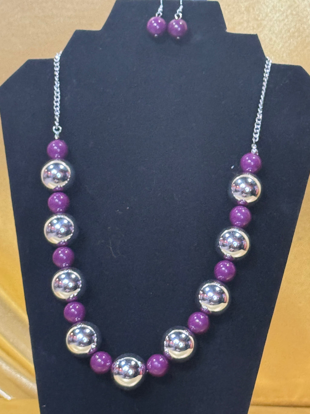 Paparazzi "Top Pop" Necklace and Earring Set