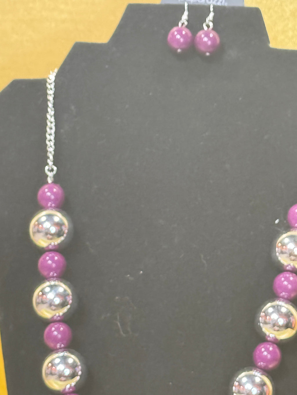Paparazzi "Top Pop" Necklace and Earring Set