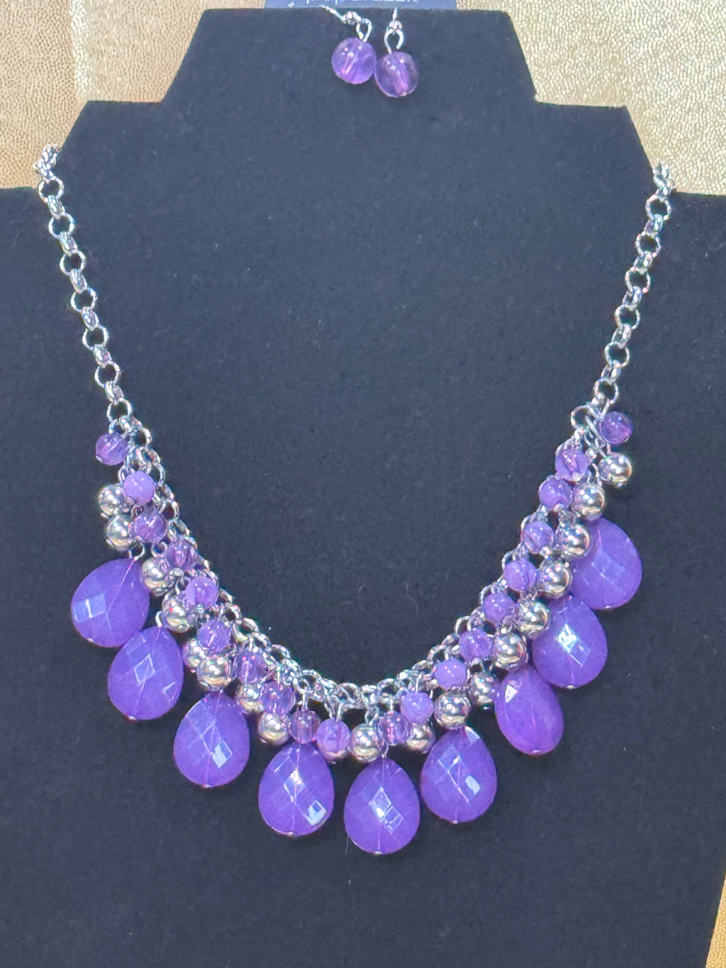 Paparazzi Accessories "Trending Tropicana" Purple Beaded Statement Necklace Set