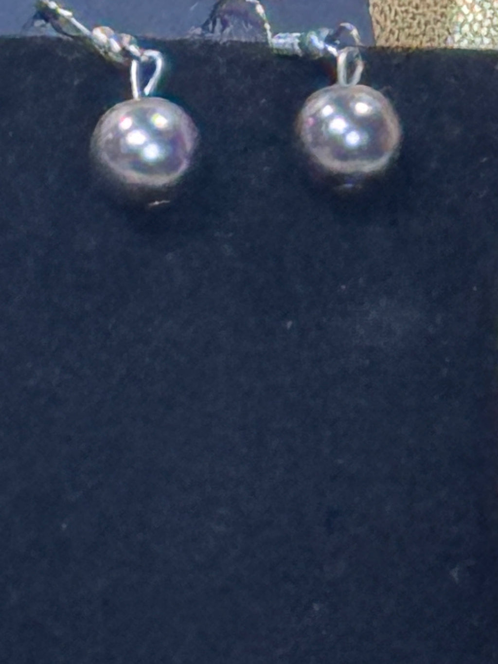 Paparazzi "Lady in Waiting" Ombre Pearl Multi-Strand Necklace Set