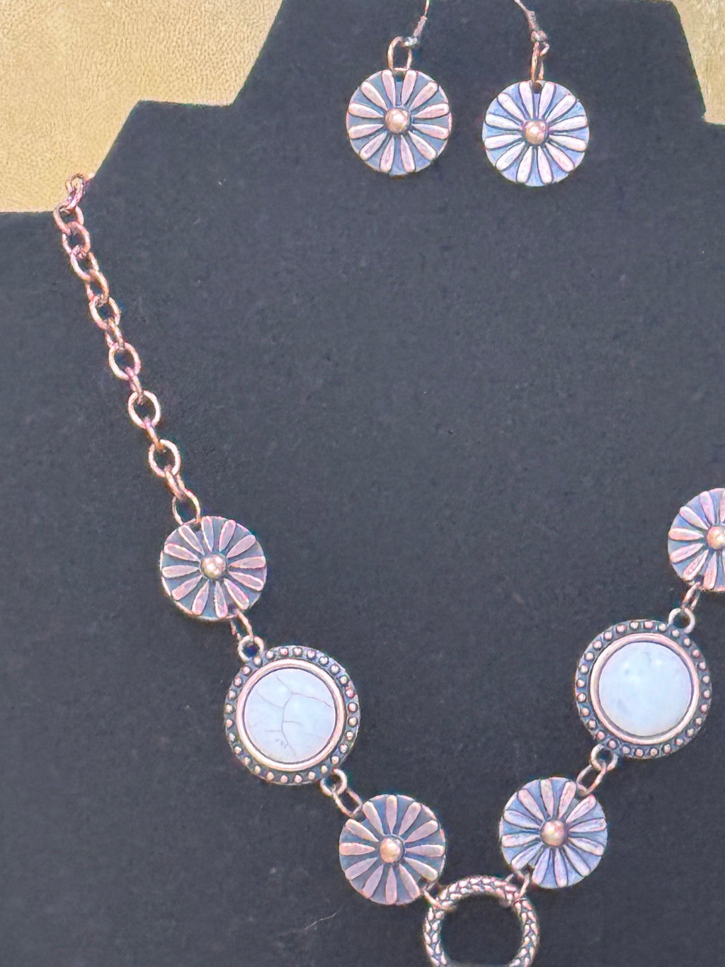 Paparazzi Saguaro Garden Copper White Cracked Stone Necklace & Earring Set