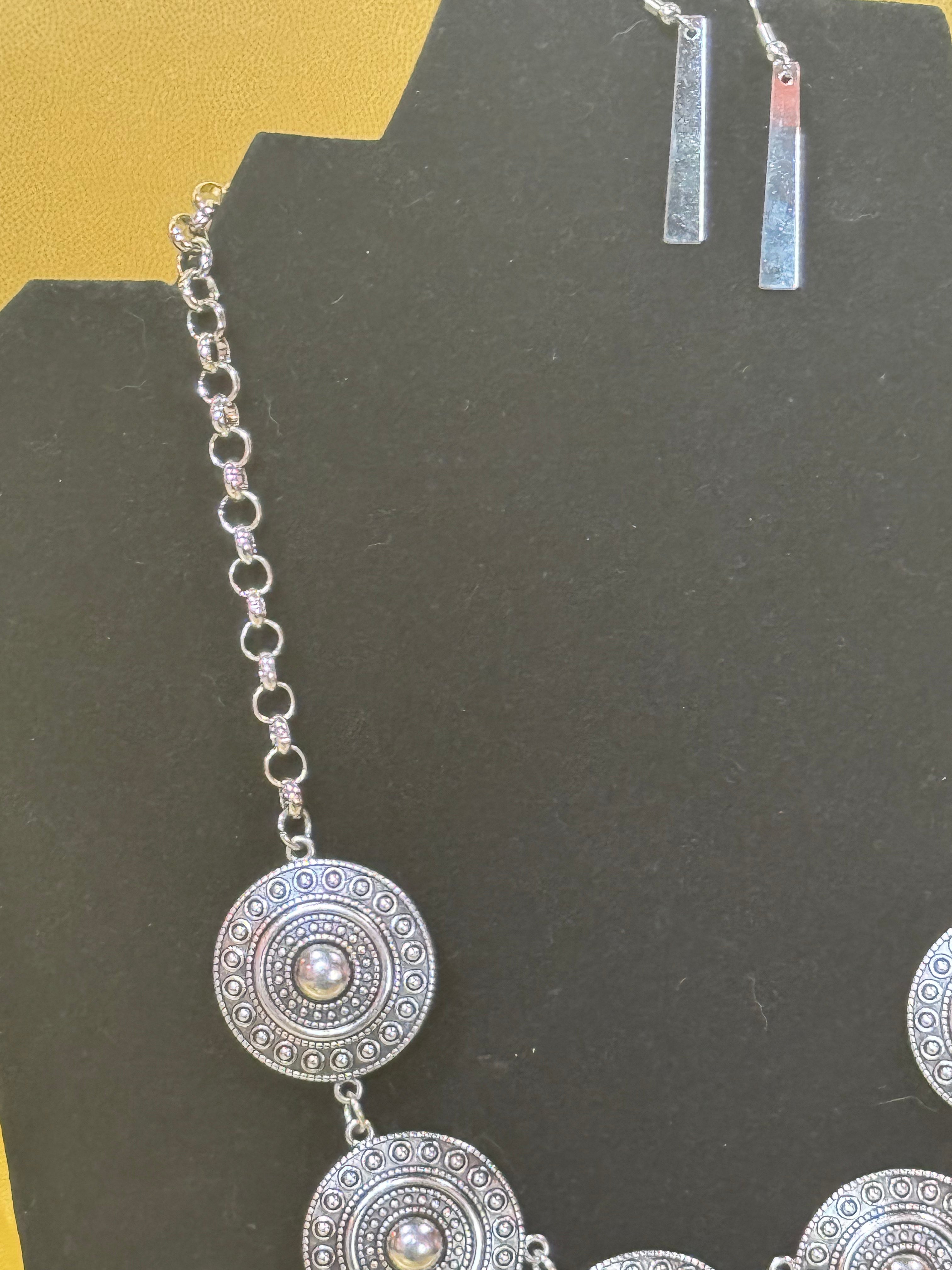 Paparazzi Modern Medalist Silver Geometric Disc Fringe Necklace Set
