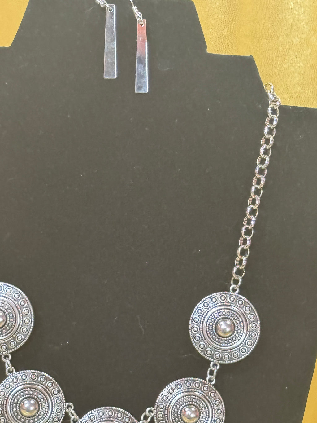 Paparazzi Modern Medalist Silver Geometric Disc Fringe Necklace Set