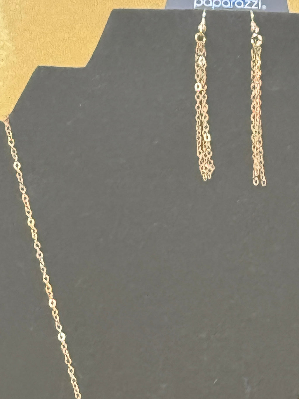 Paparazzi "Land of the Free" Gold Bar Necklace & Earring Set