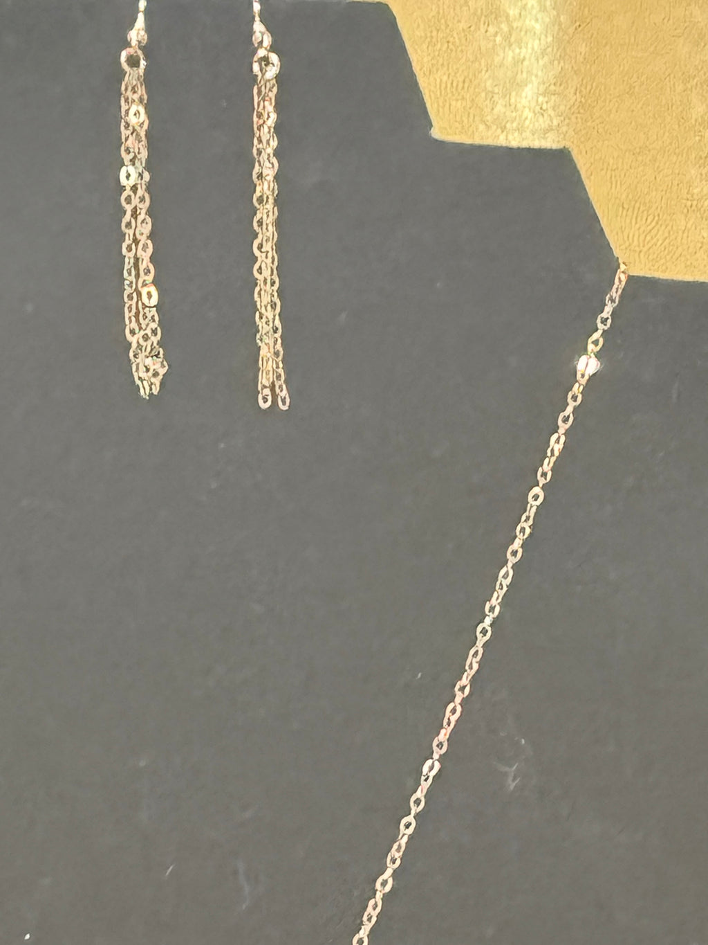 Paparazzi "Land of the Free" Gold Bar Necklace & Earring Set