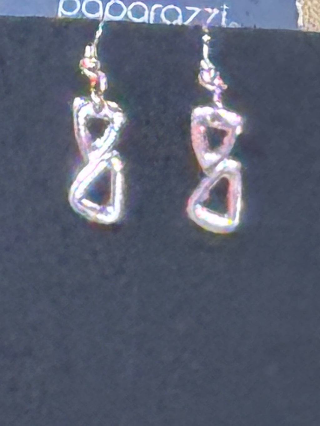 Stunning Paparazzi "Vertigo" Set – Interlocking Rose Gold Geometric Necklace & Earrings