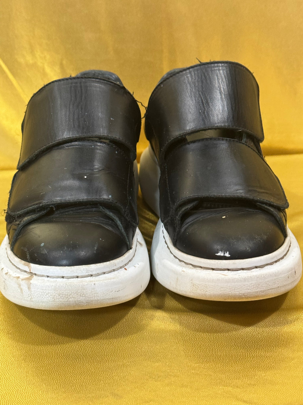 Authentic Alexander McQueen Black Leather Oversized Grip-Strap Platform Sneakers - Size 37