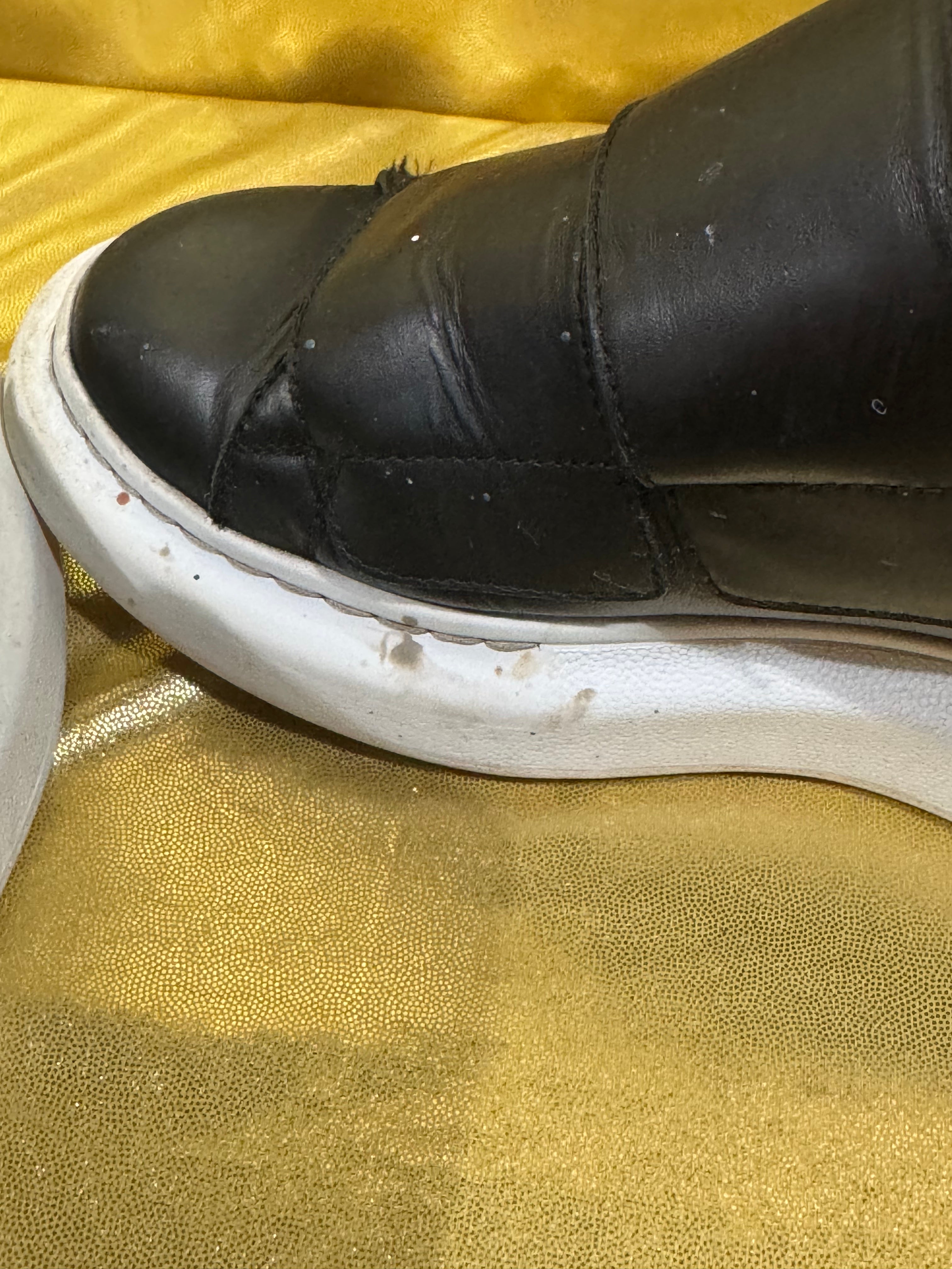 Authentic Alexander McQueen Black Leather Oversized Grip-Strap Platform Sneakers - Size 37