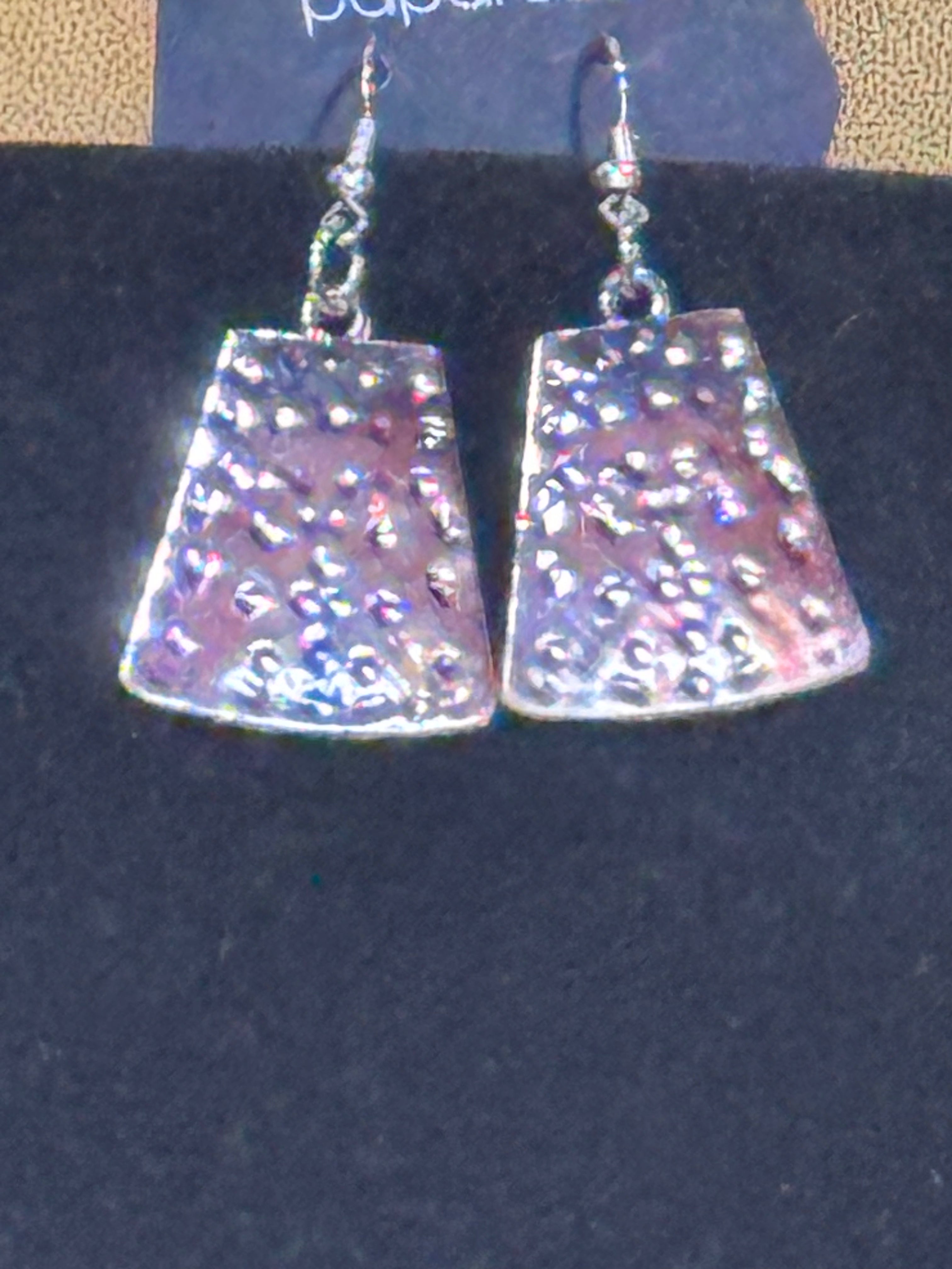 Paparazzi "Here Comes The Huntress" Silver Jewelry Set