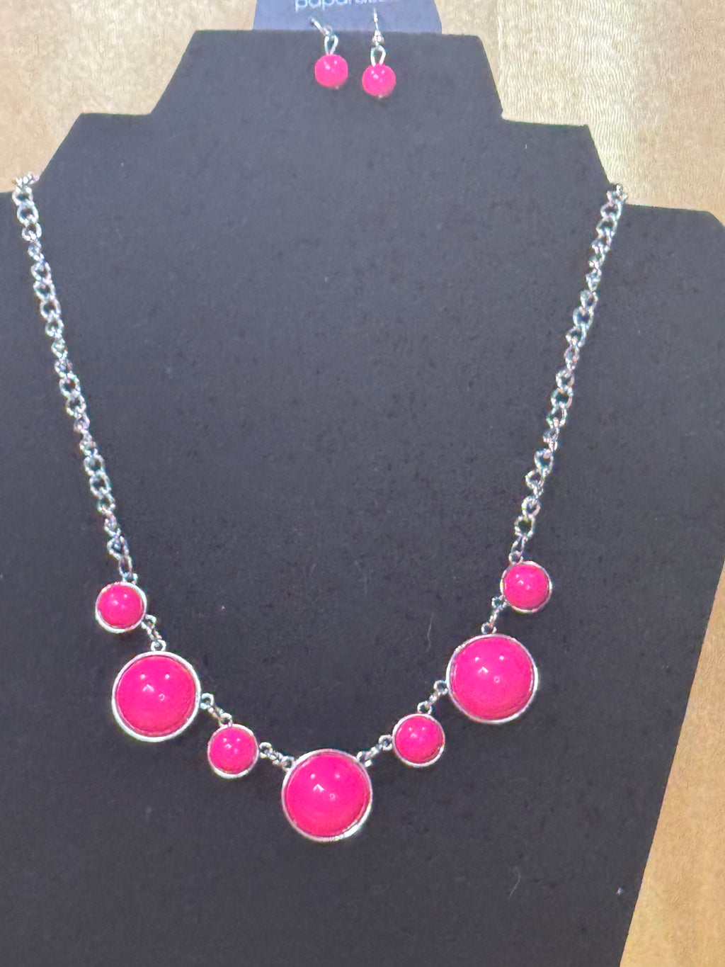 🌸 Paparazzi Prismatically POP-tastic Pink Necklace & Earring Set 🌸