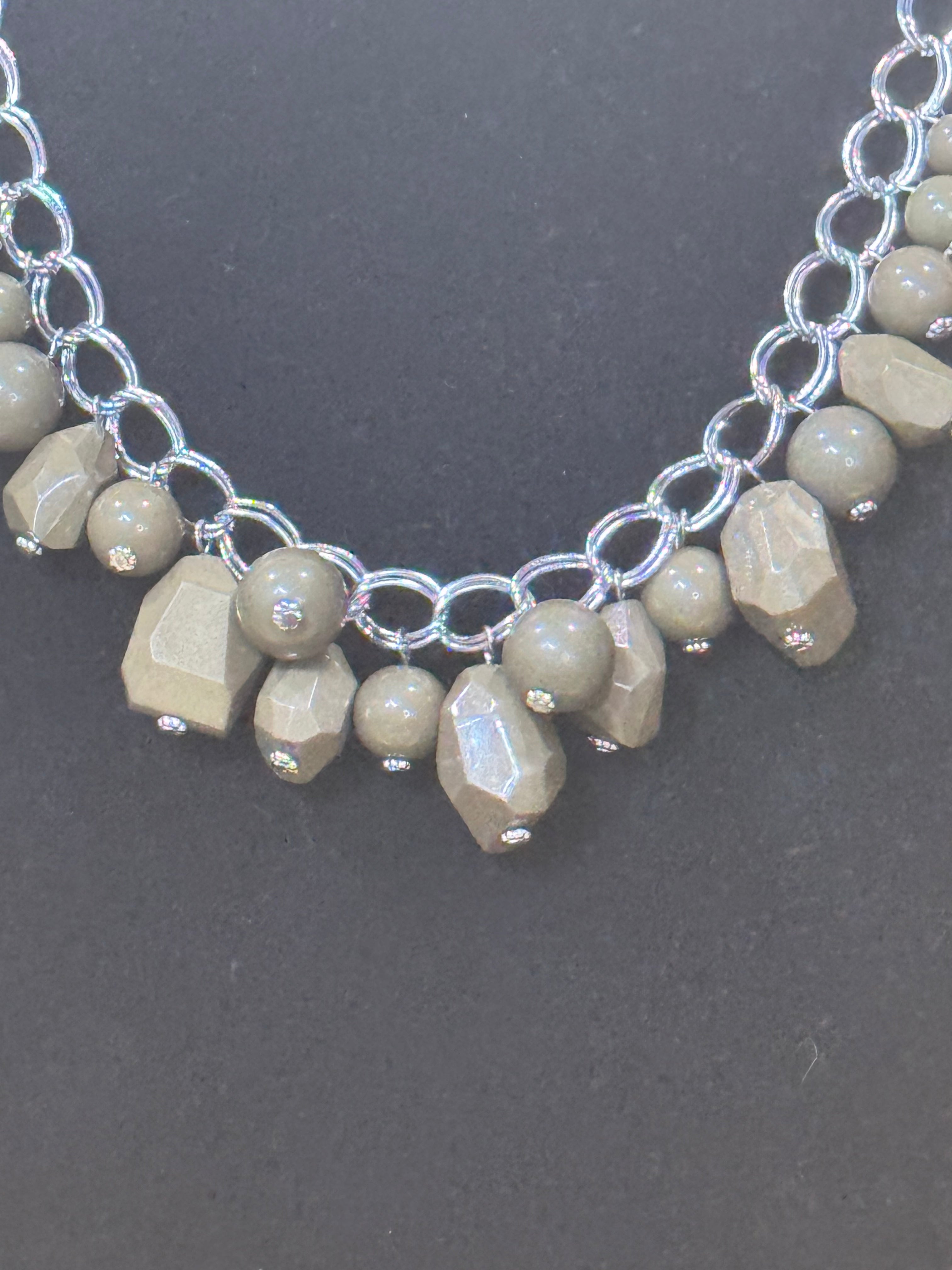 Paparazzi "Gorgeously Globetrotter" Green Bead & Silver Necklace Set